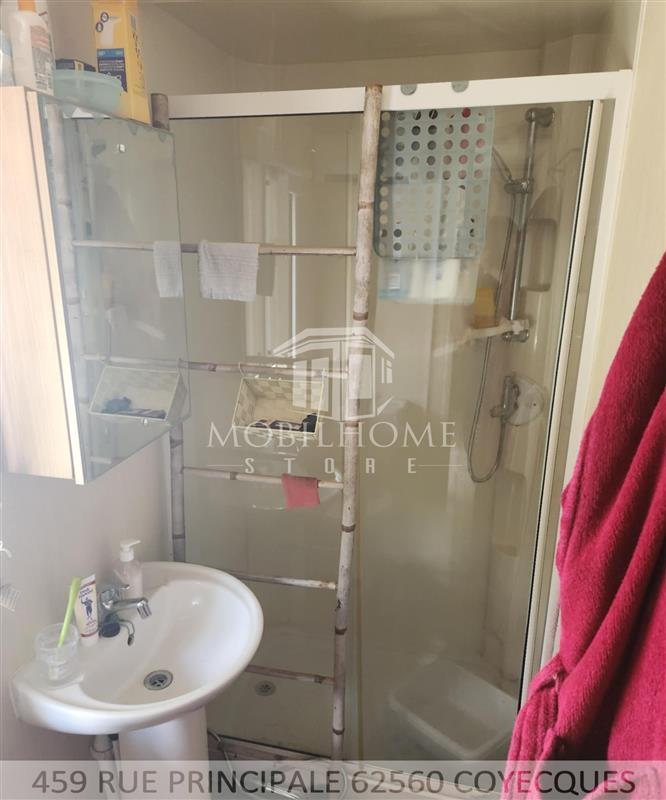 Photo de la salle de bain du mobil-home ABI TEBAY