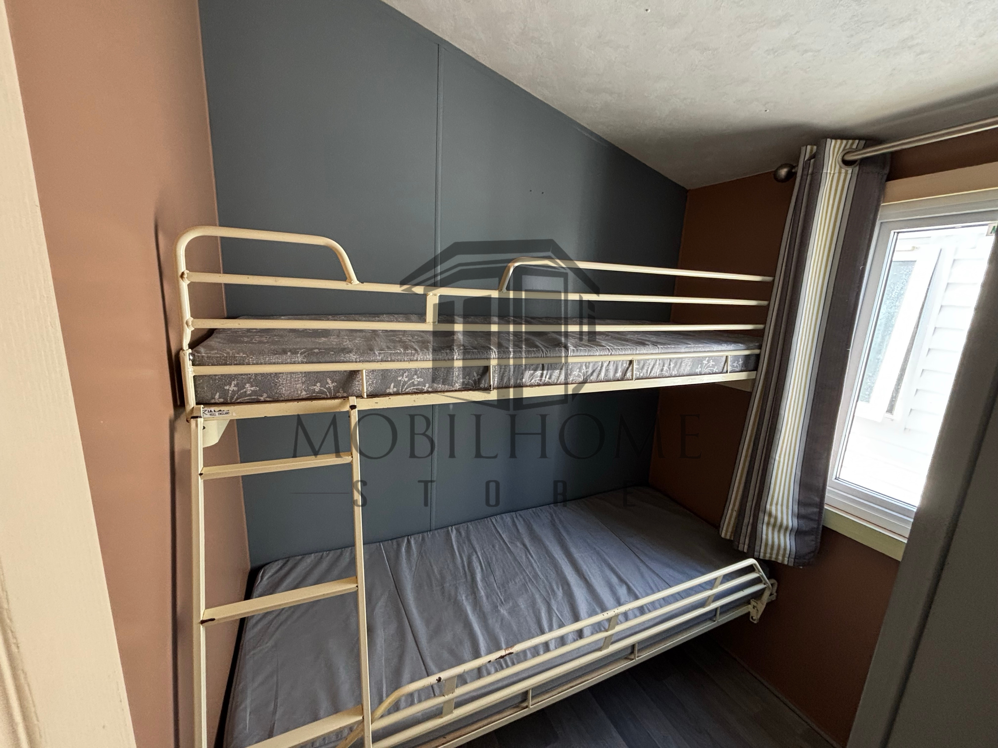 Troisième chambre avec un lit simple superposé du mobil-home Willerby