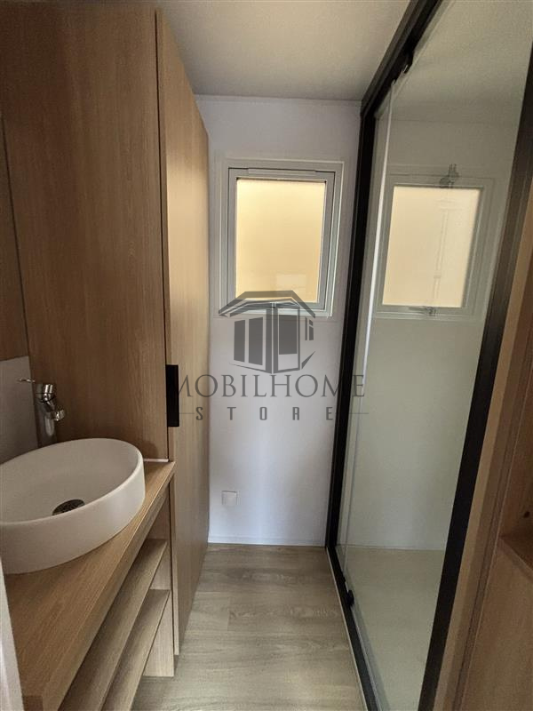 Deuxième salle d'eau avec douche du mobil-home LOUISIANE CARAÏBES