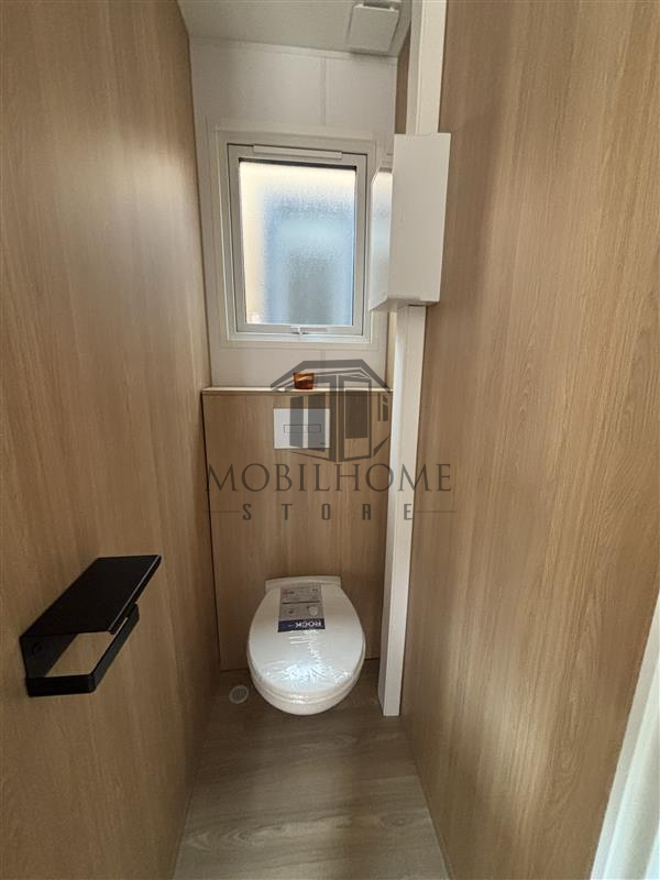 Toilette dans la chambre parentale du mobil-home LOUISIANE CARAÏBES