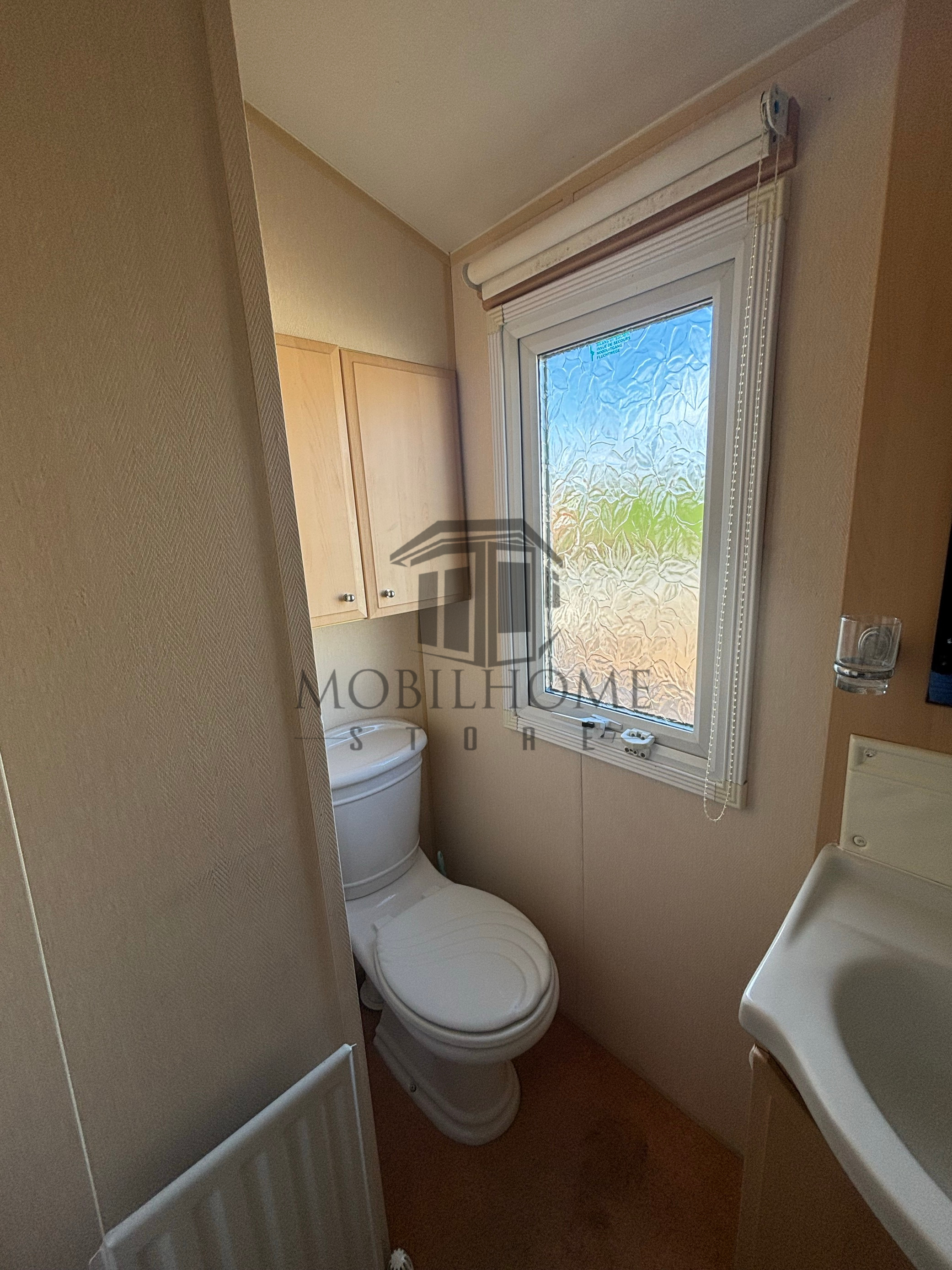 Deuxième toilette du mobil-home Willerby Winchester