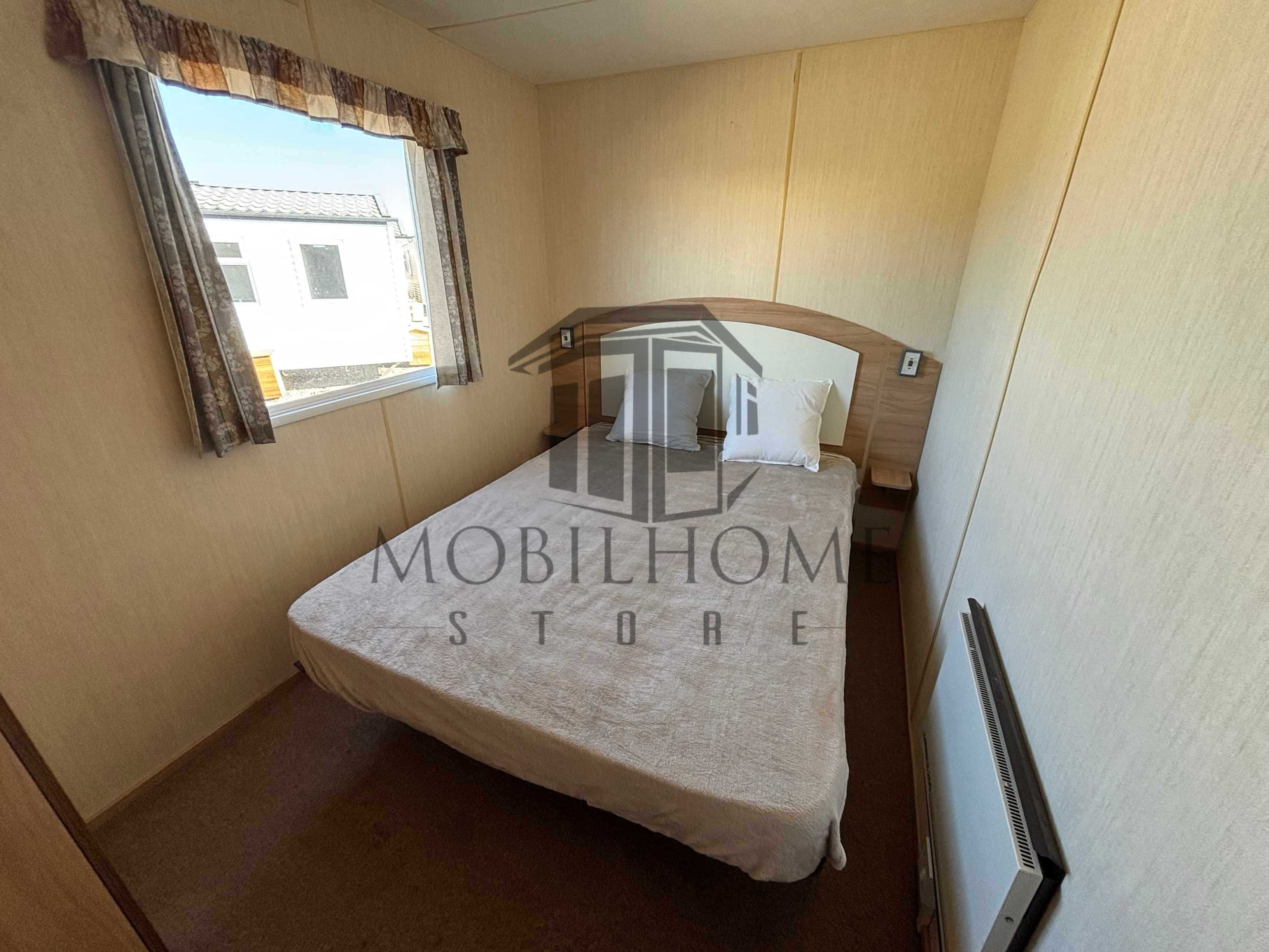 Chambre parentale du mobil-home ABI HORIZON