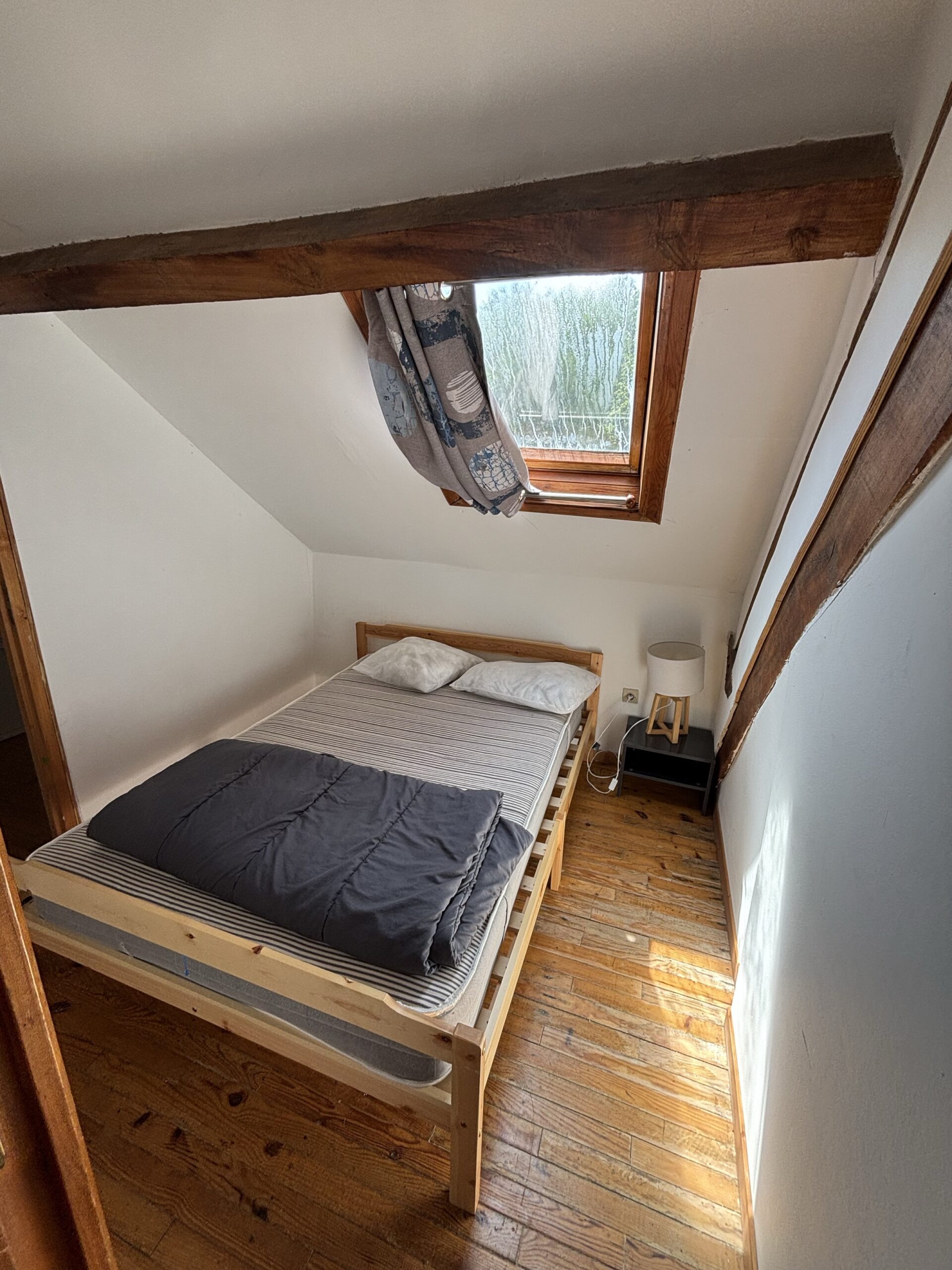 Chambre paretntale du gîte des Ecureuils
