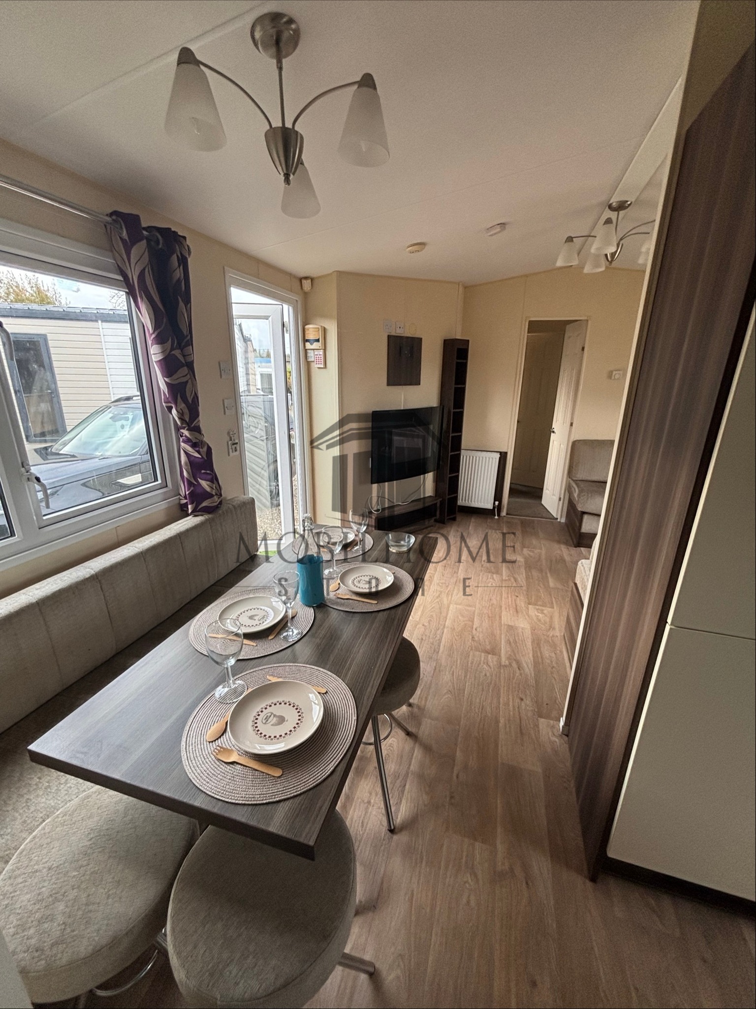 Coin repas du mobil-home REGAL VILLA