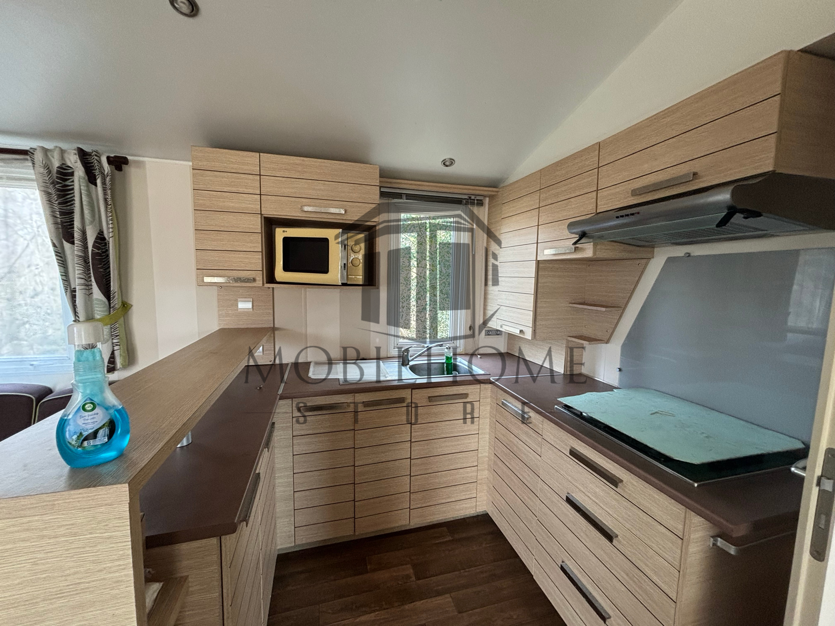 Cuisine équipée du mobil-home P89