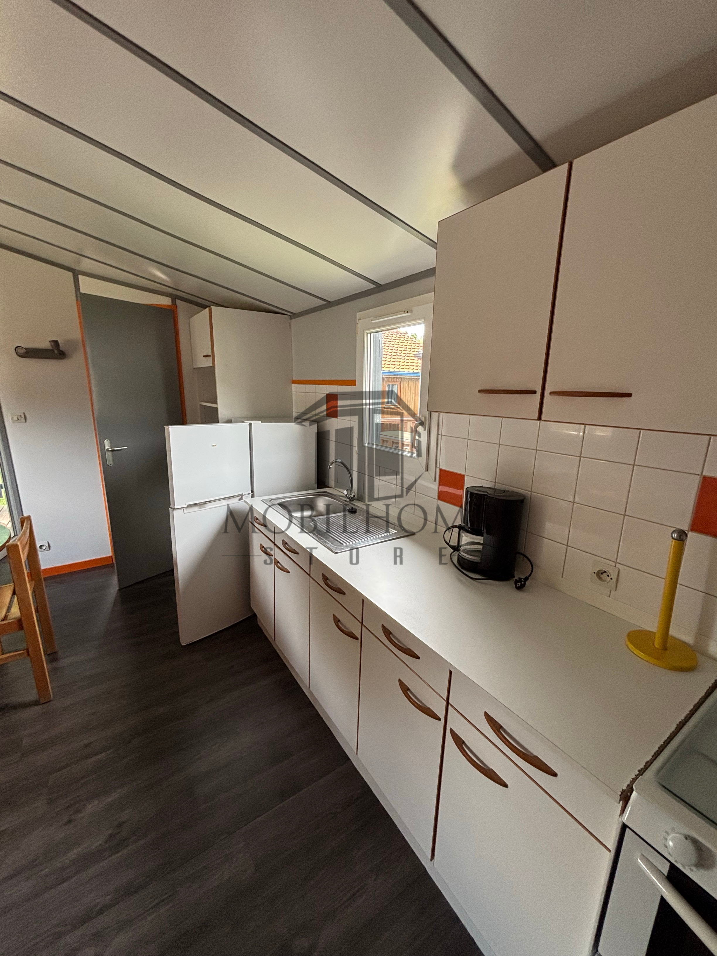 Cuisine équipée du mobil-home P26B