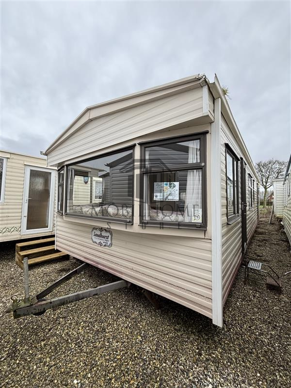 Devanture du mobil-home COSALT SANDHURST