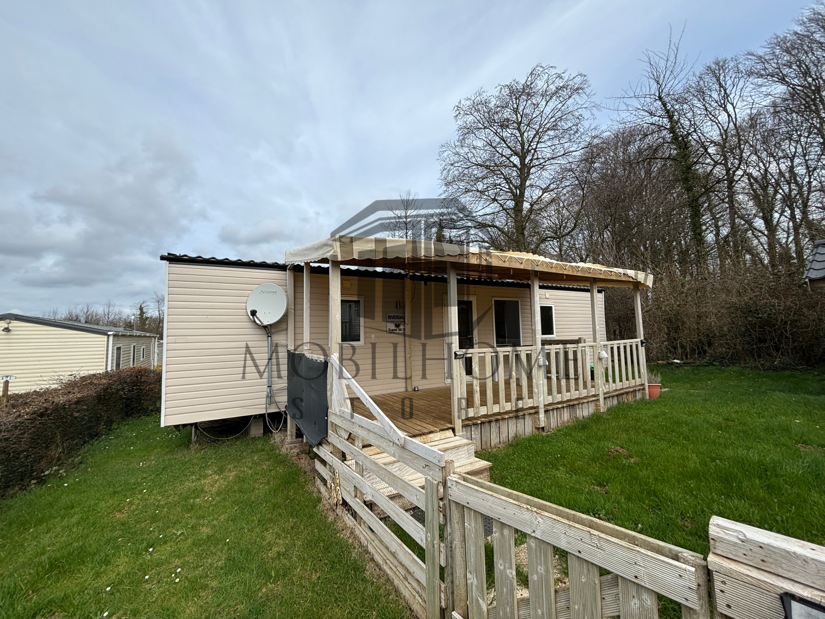 Devanture du mobil-home P138