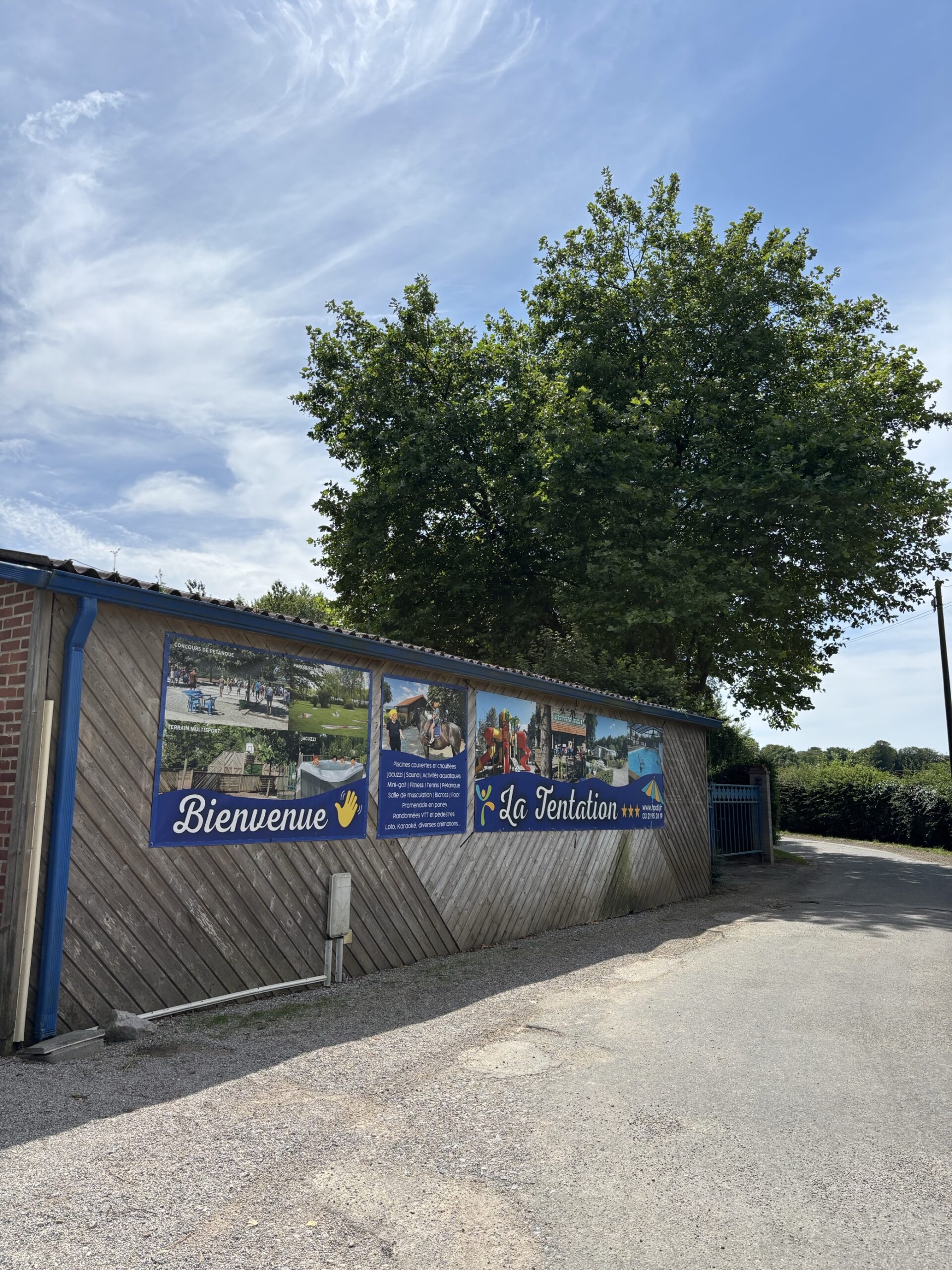 Panneau affichage du camping de La Tentation