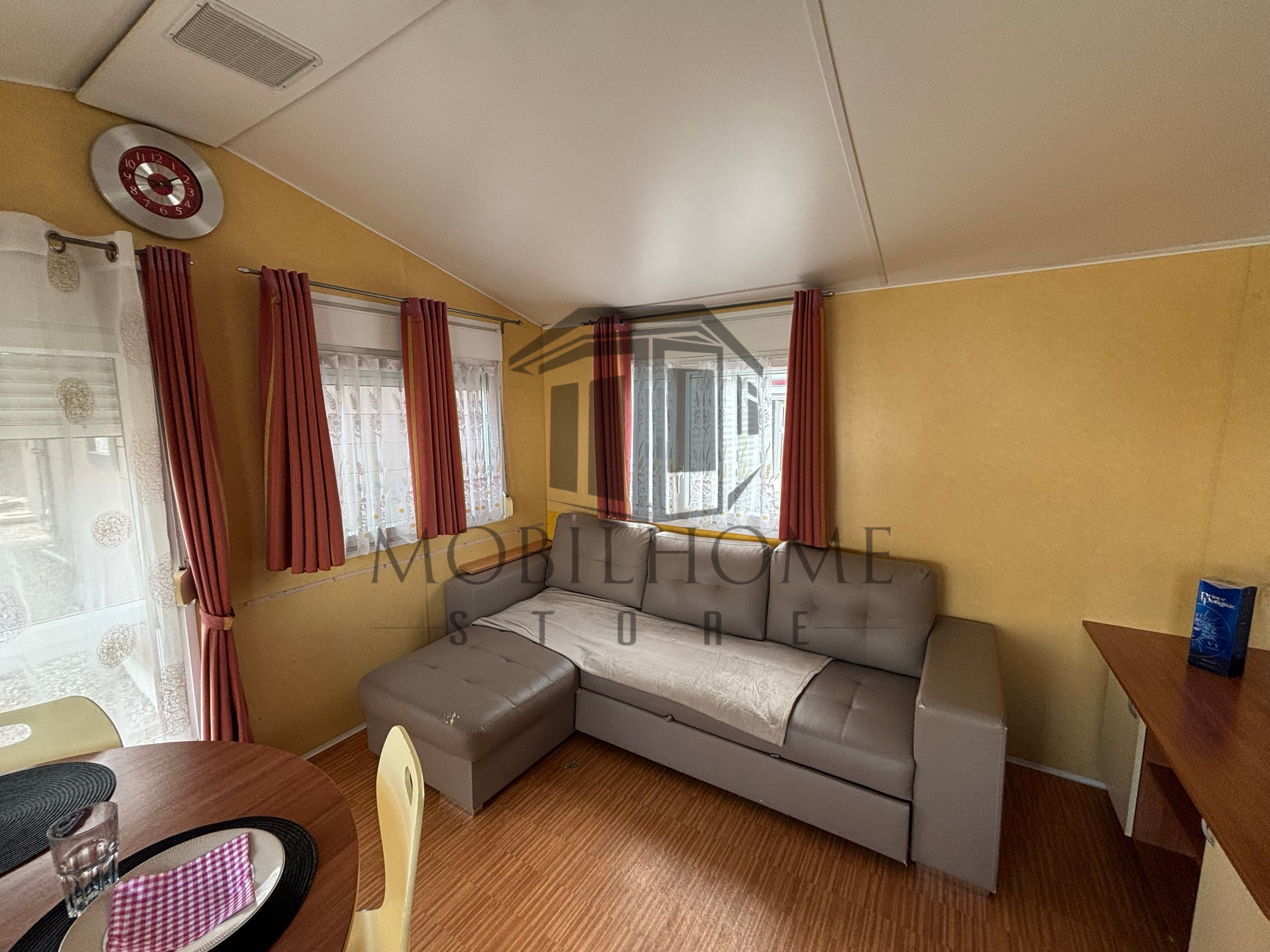 Salon du mobil-home SUN ROLLER