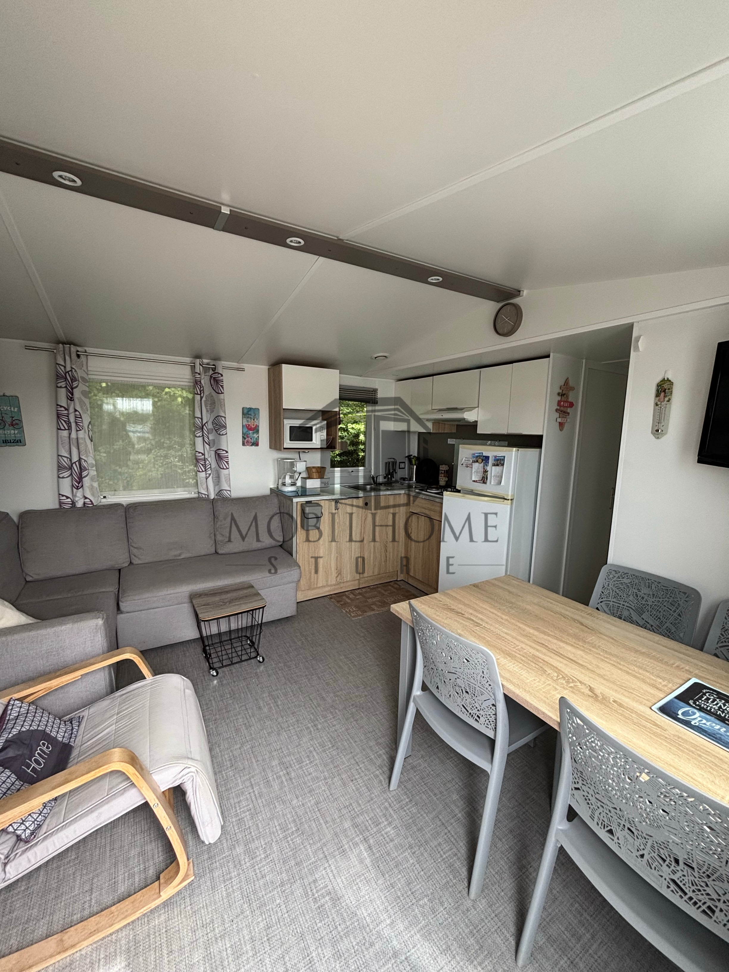 Séjour du mobil-home P111