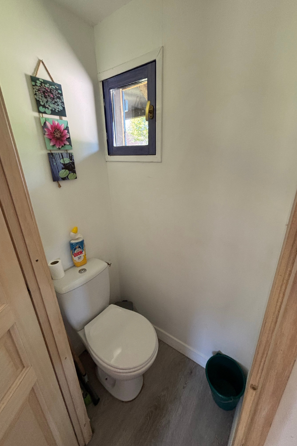 Toilette du cottage LISBONNE