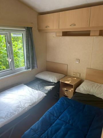 Chambre du mobil-home LE FURIO