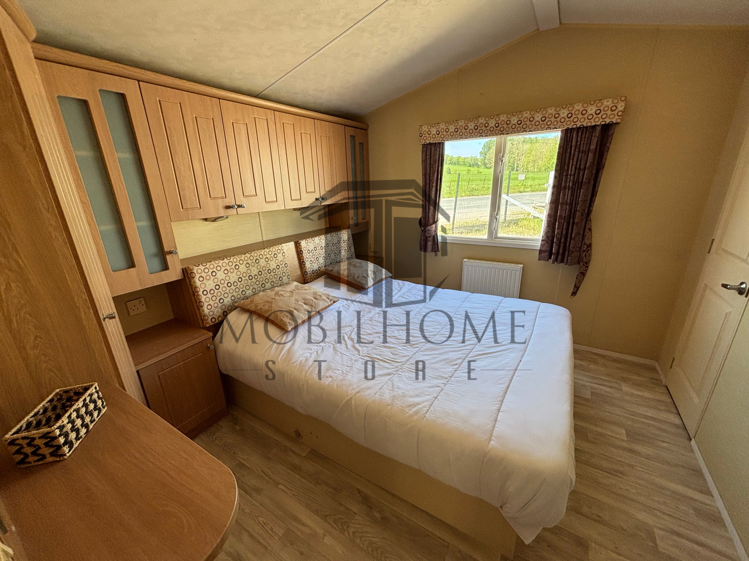 Chambre parentale du mobil-home BK SHERATON