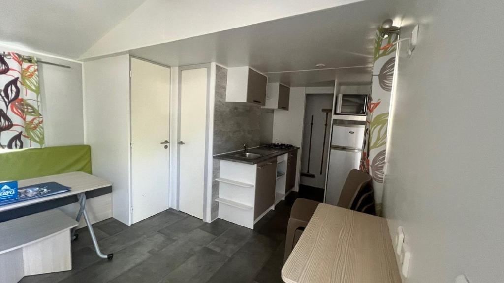 Cuisine du mobil-home de L'ICARIUSS