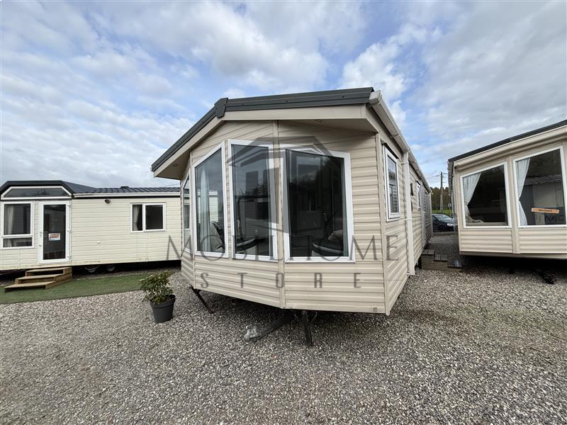 Devanture du mobil-home DELTA MONARCH