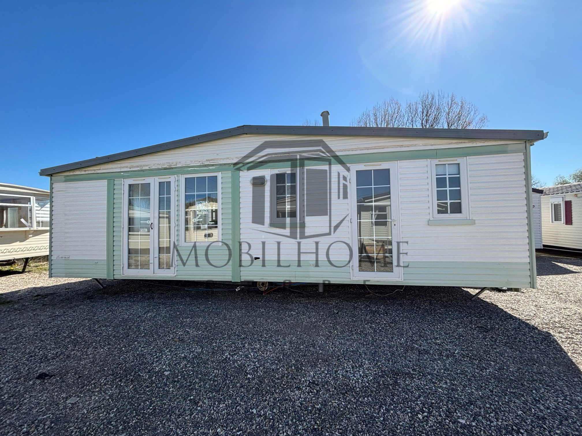 Devanture IRM SAPHIR Devanture du mobil-home IRM SAPHIR