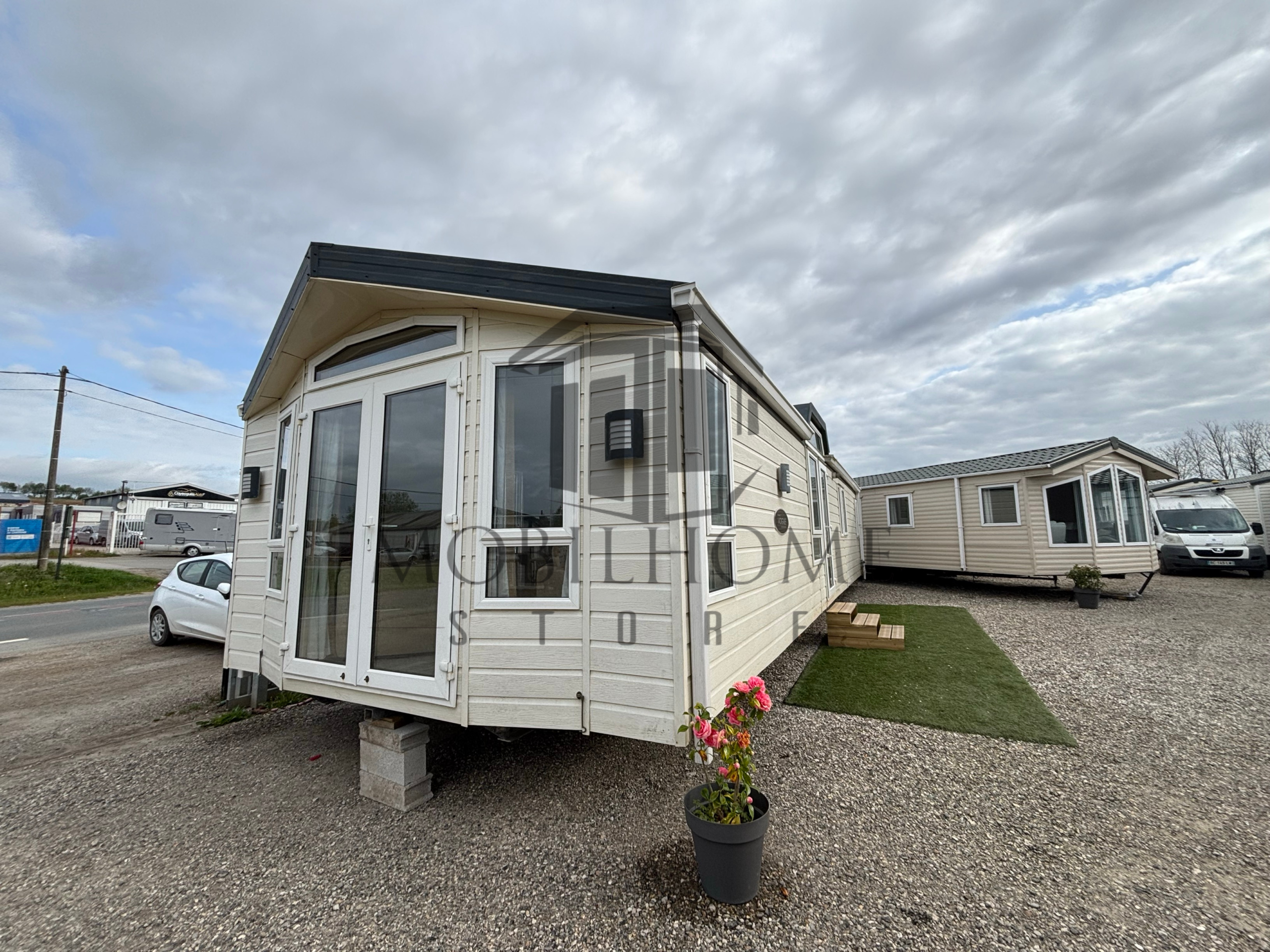 Devanture du mobil-home WILLERBY VOGUE