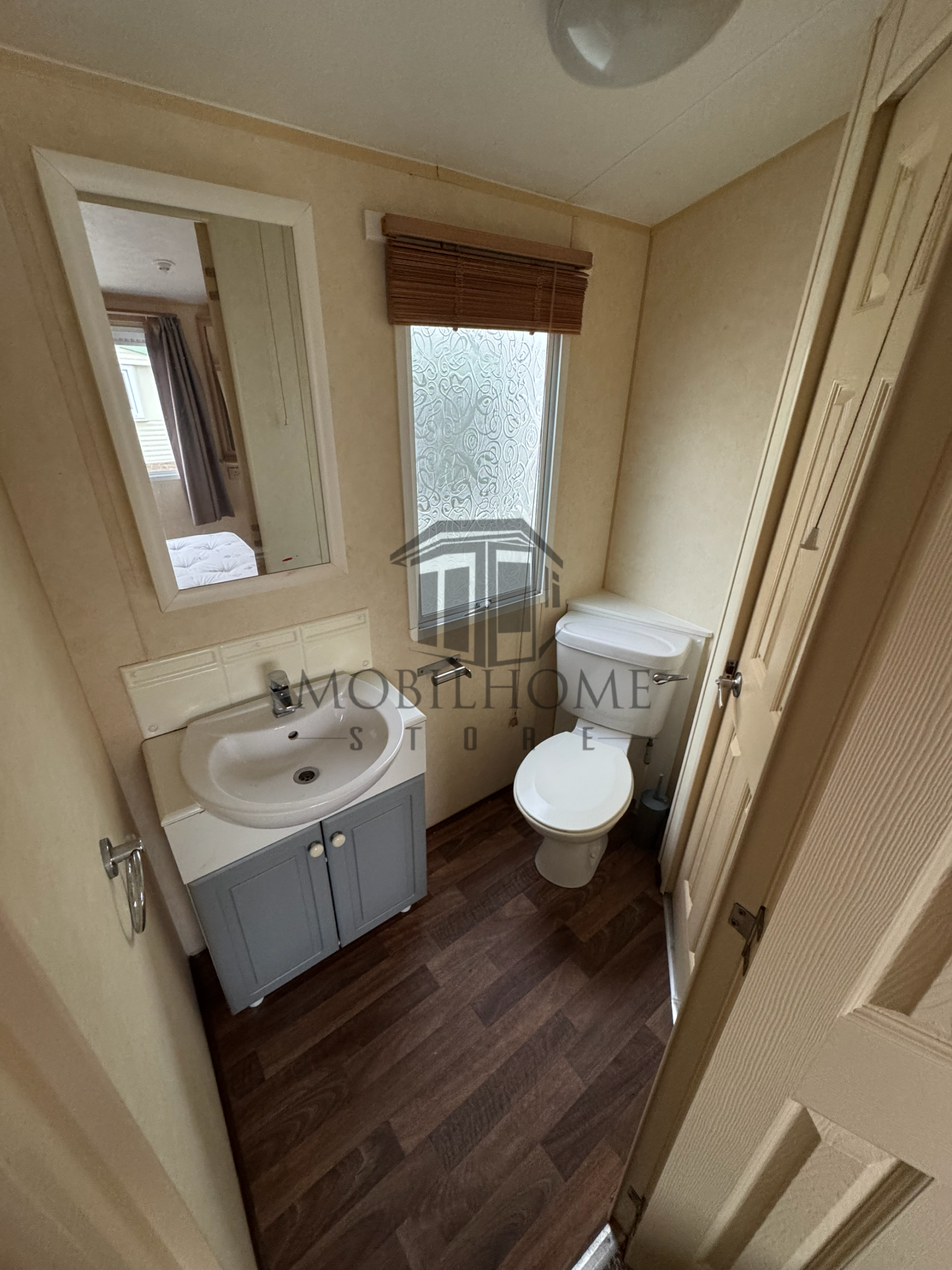 Toilette du mobil-home WILLERBY SALISBURY 2010