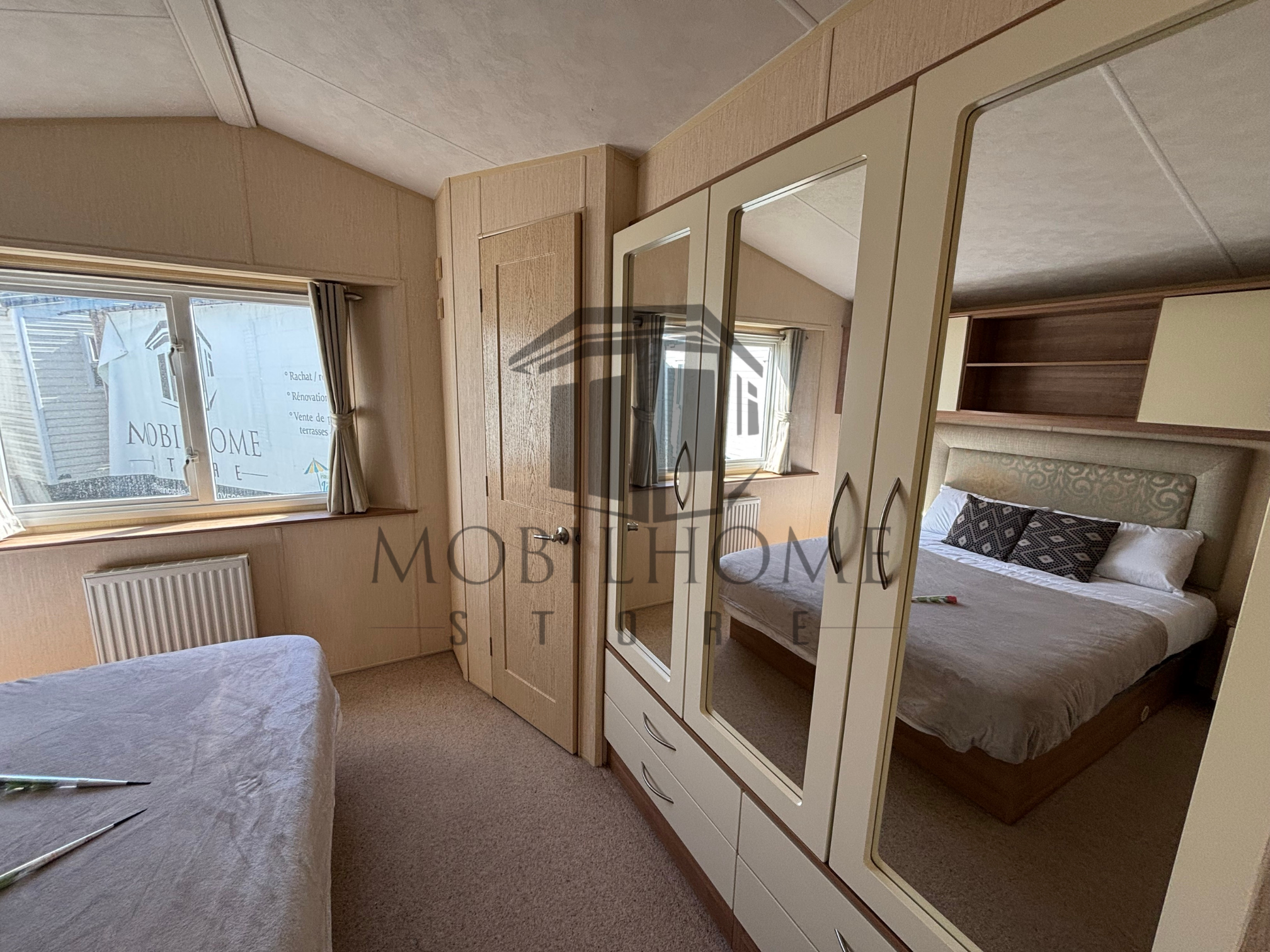 Vue de la chambre parentale du mobil-home WILLERBY NEW HAMPTON