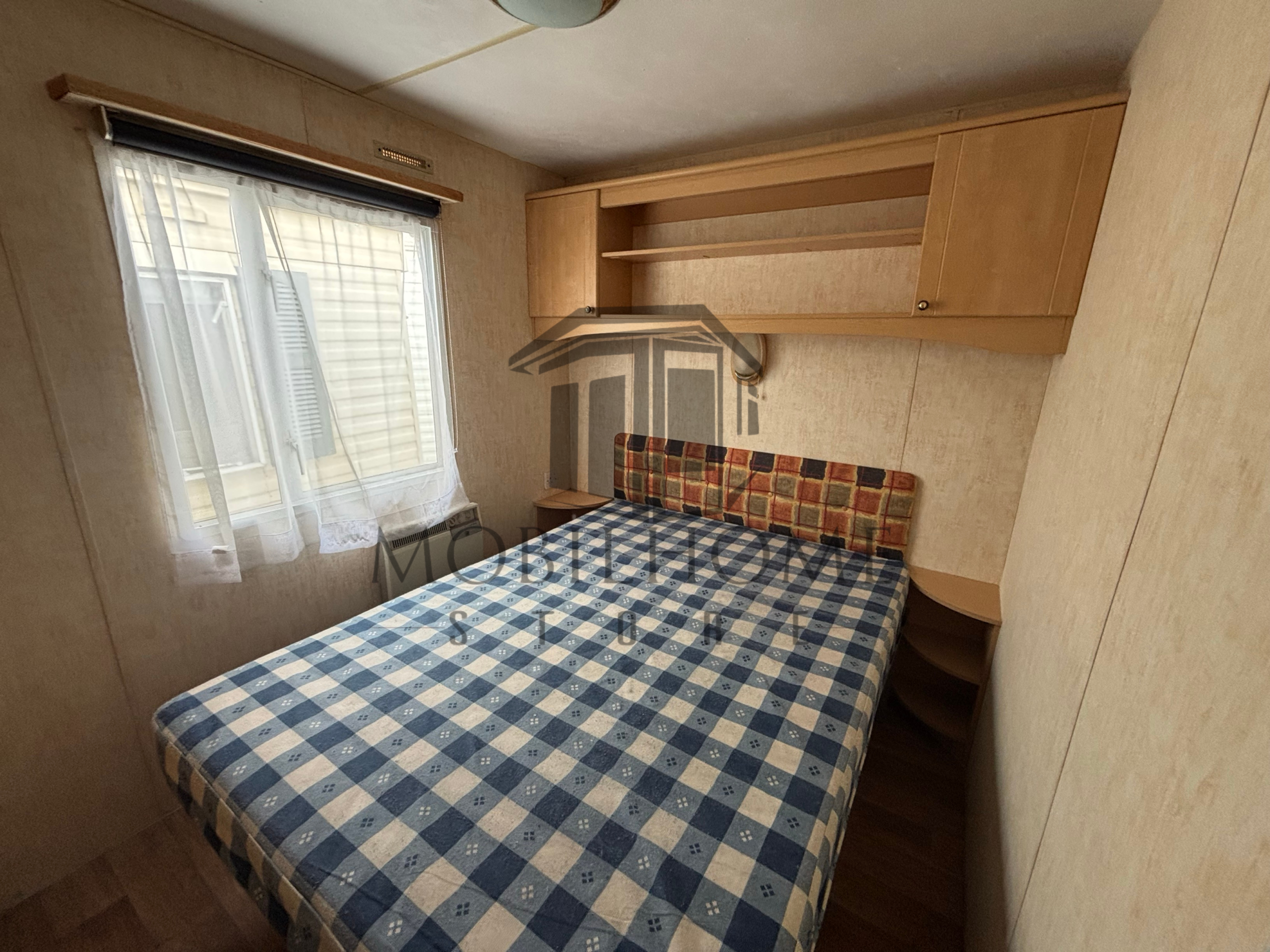 Chambre parentale du mobil-home BK BLUEBIRD PARKSTONE