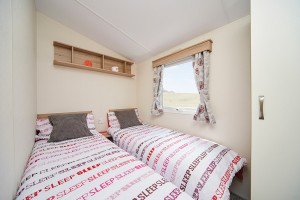 Deuxième chambre du mobil-home ROSEWOOD