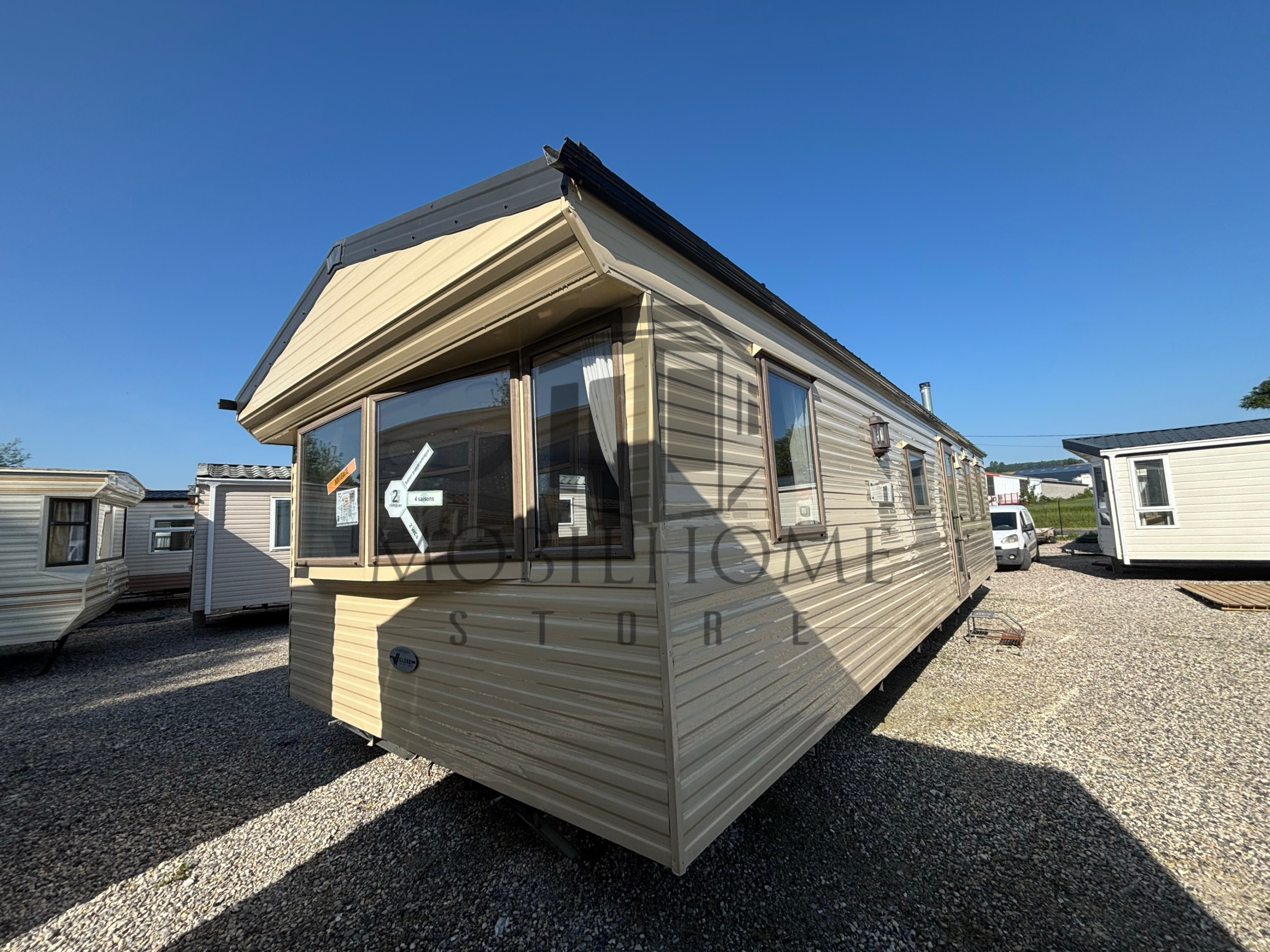 Devanture du mobil-home WILLERBY SALSA