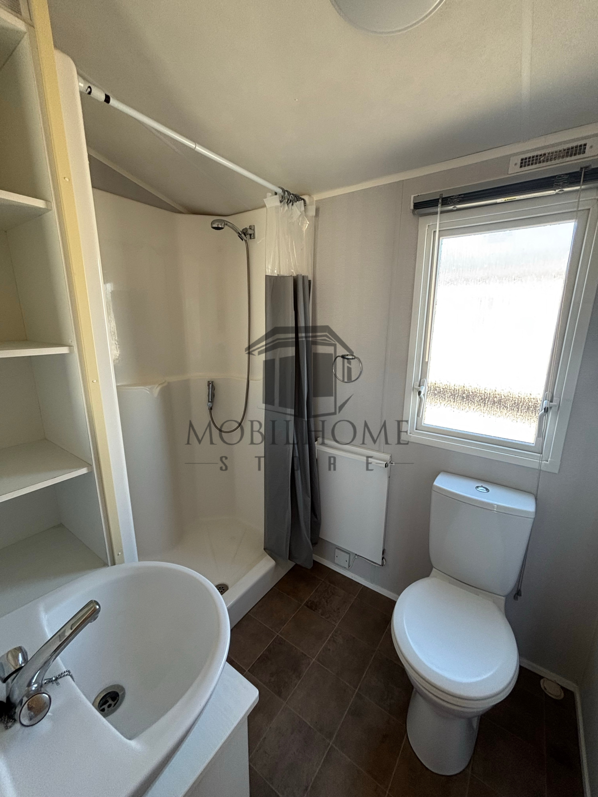 Salle d'eau du mobil-home WILLERBY SALSA