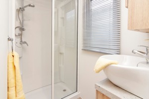 Salle d'eau du mobil-home ANDES