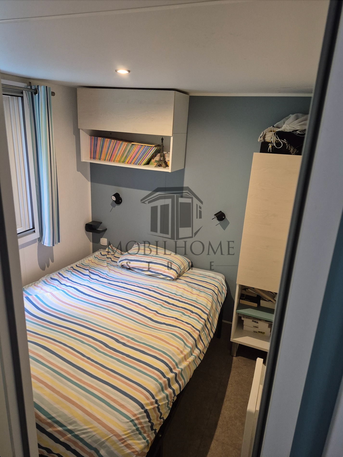 Deuxième chambre du mobil-home IRM SMALA vendu sur emplacement sur le camping de La Nouvelle Aventure