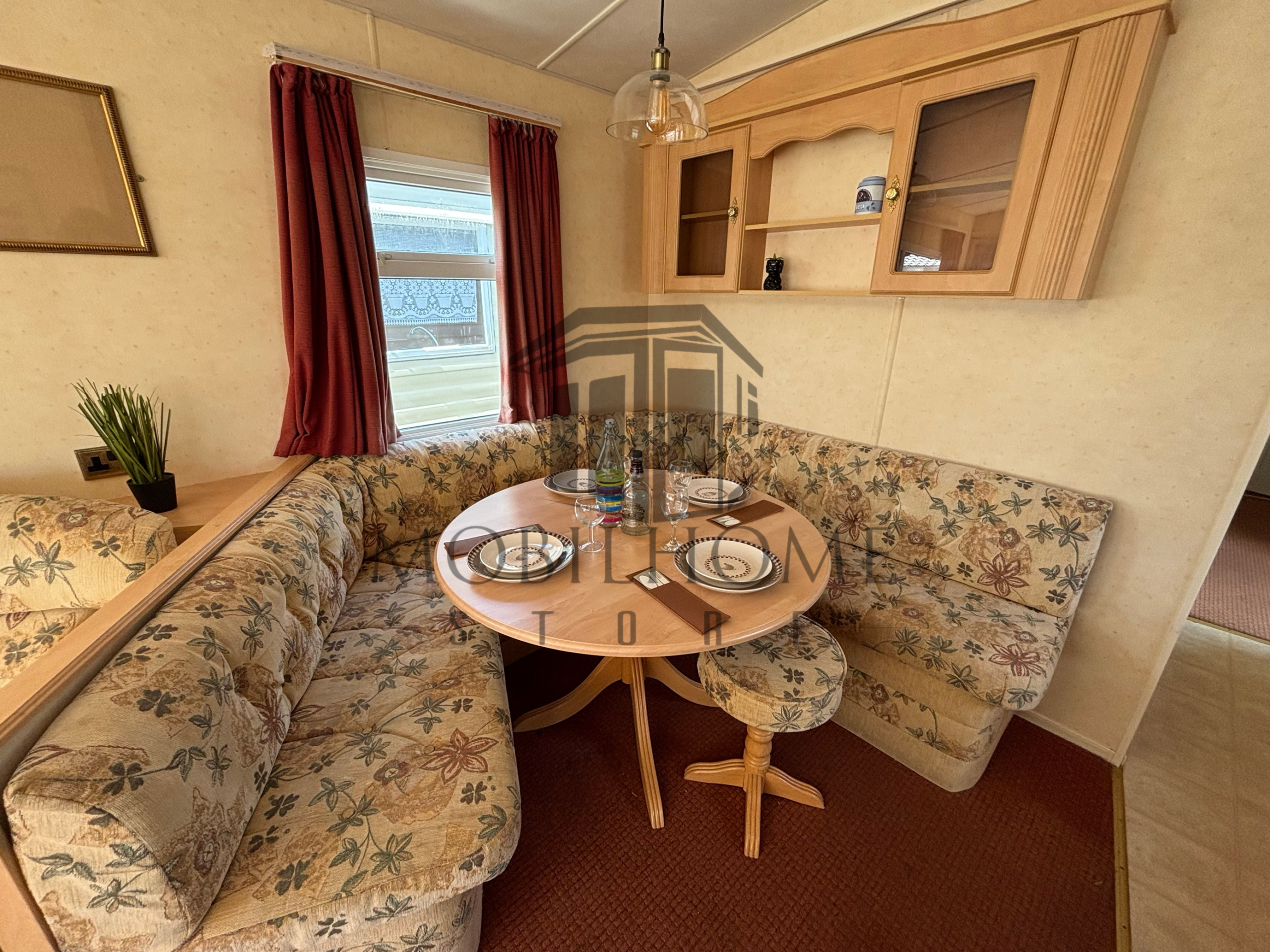 Coin repas du mobil-home COSALT DEVON