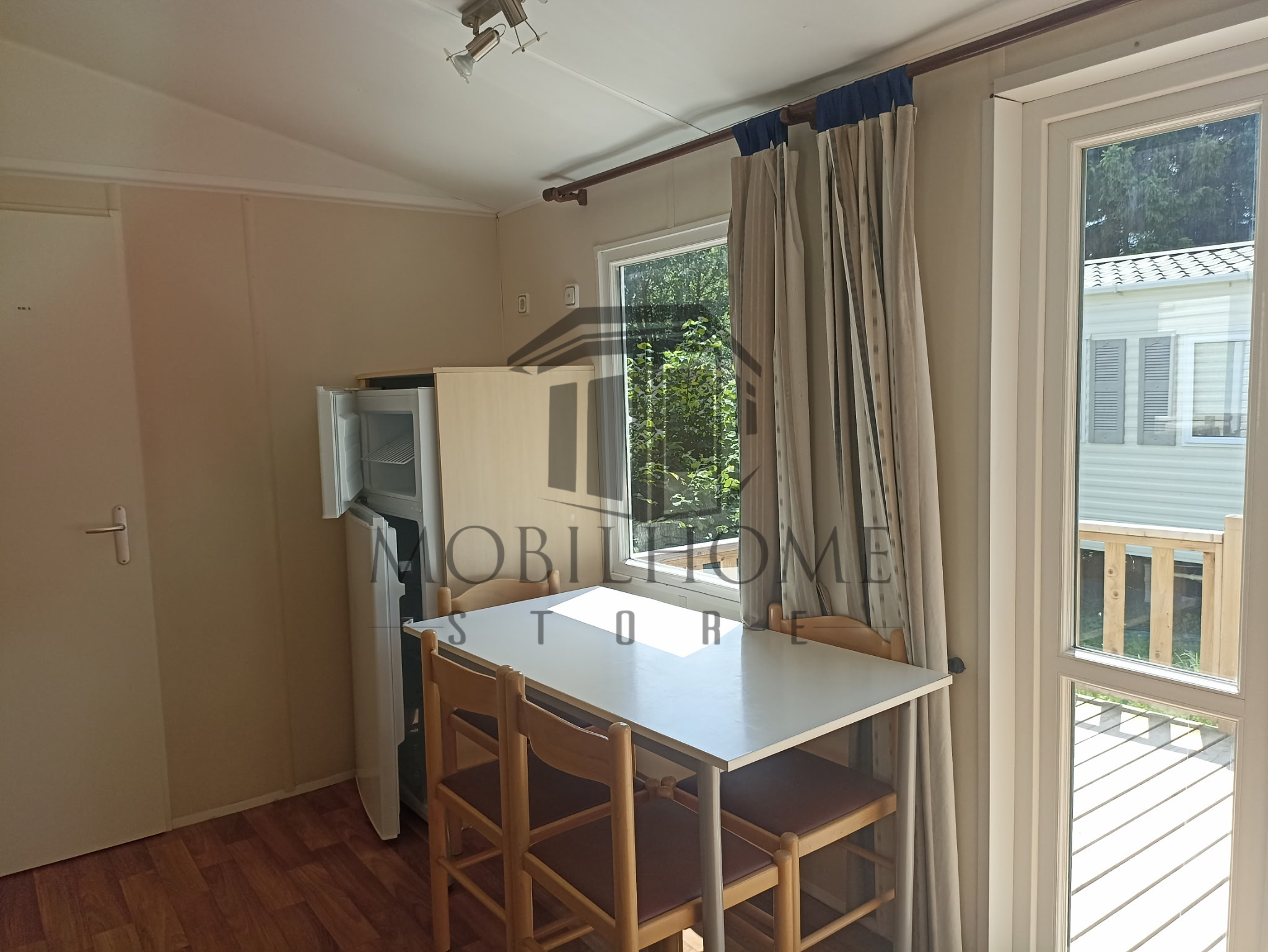 Coin repas du mobil-home IRM APPOLON
