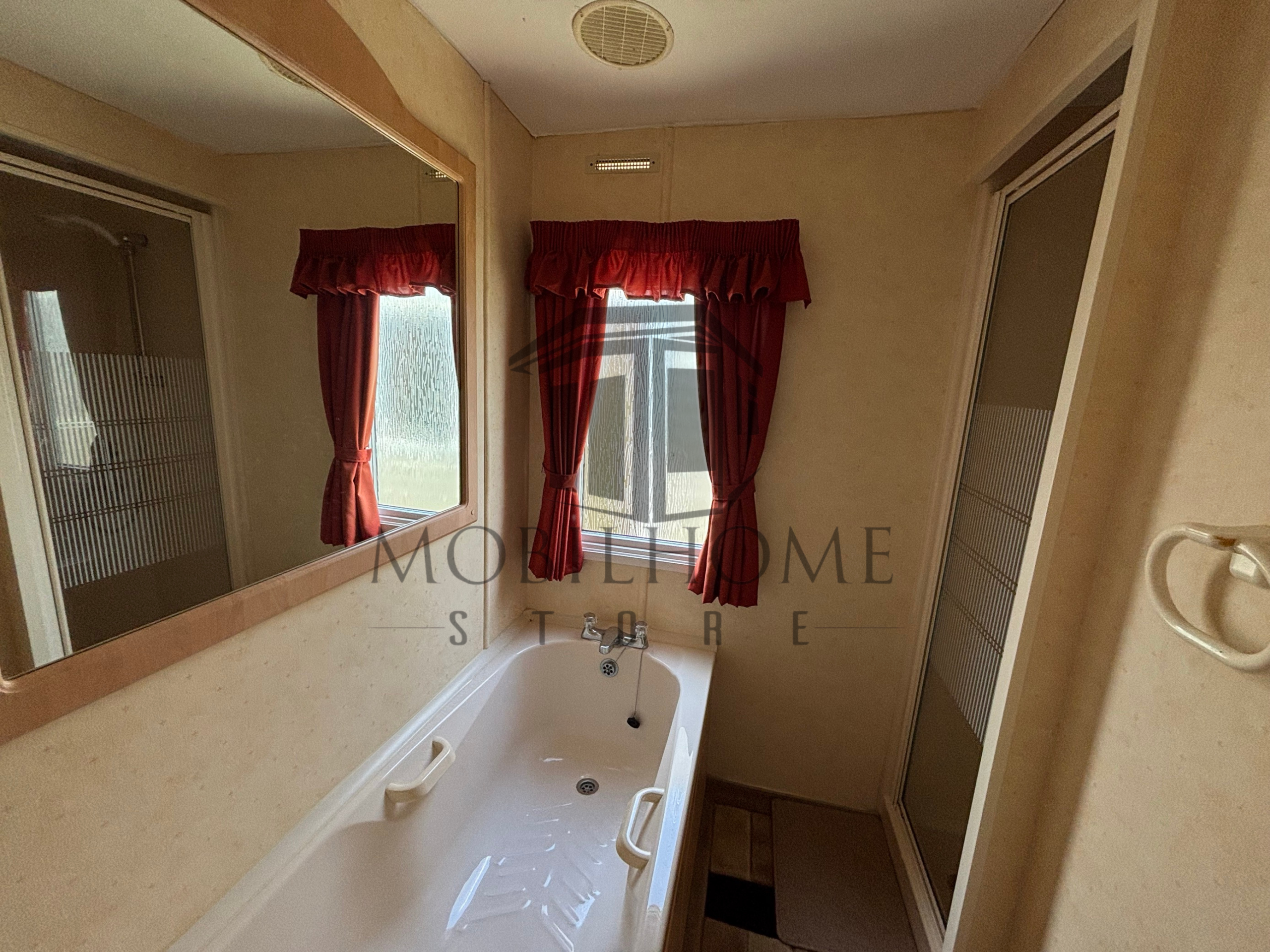 Salle de bain du mobil-home COSALT DEVON