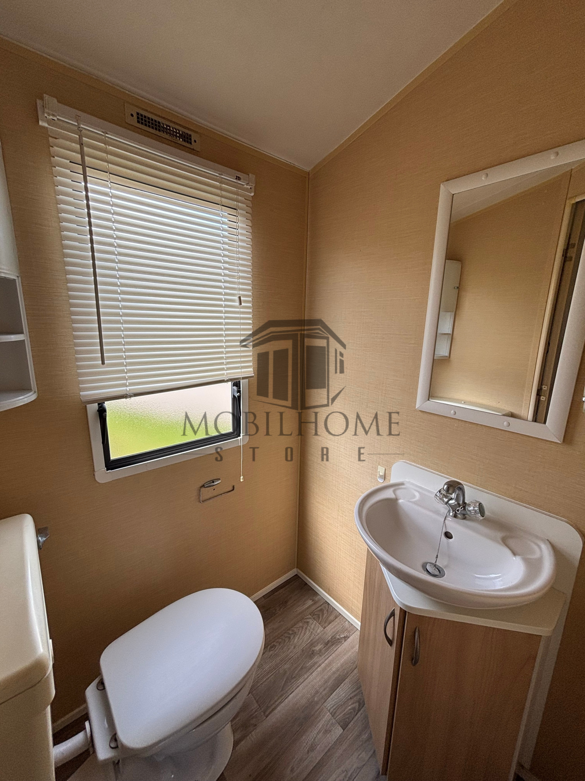 Toilette du mobil-home P74