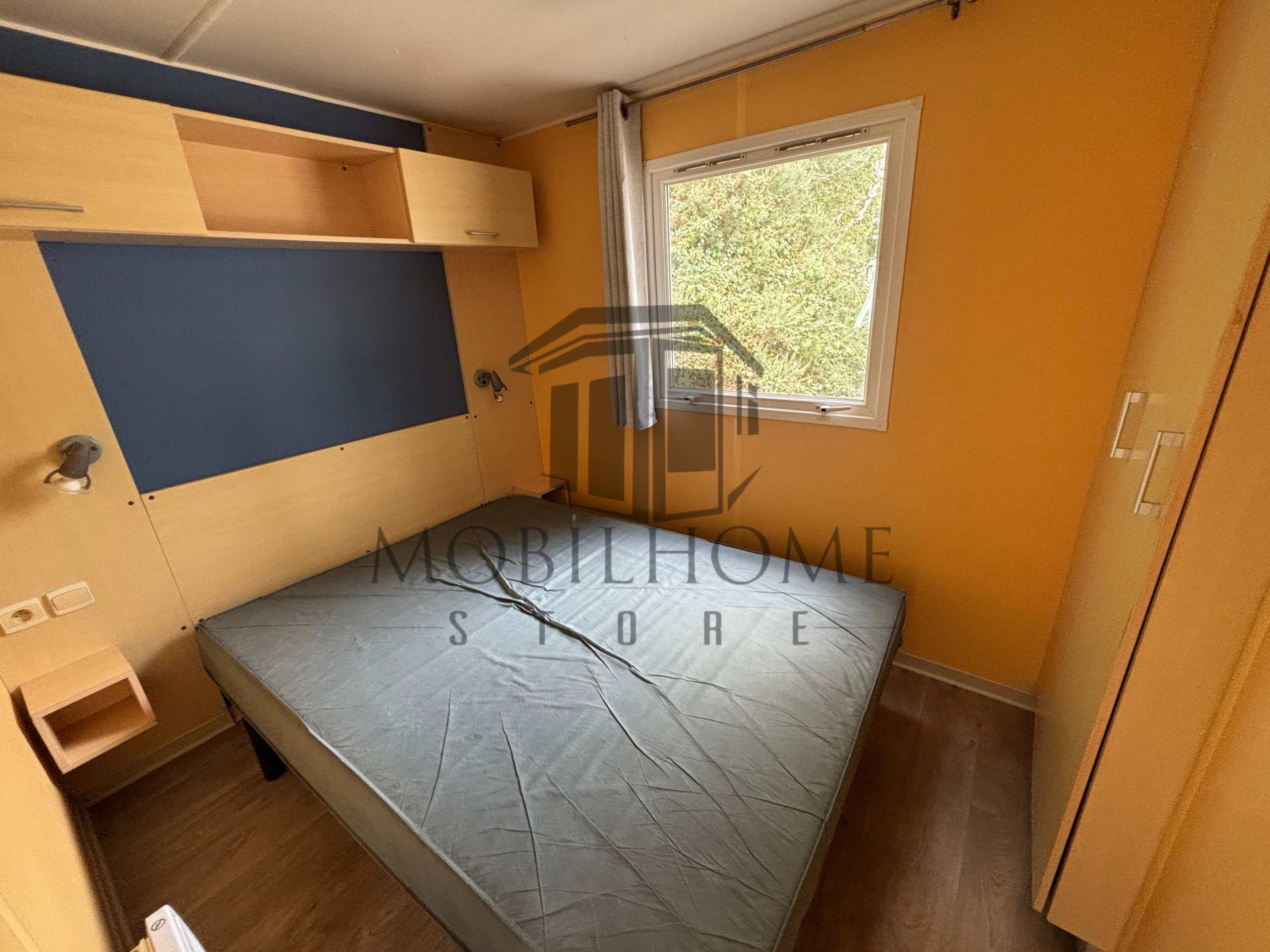 Chambre parentale du mobil-home IRM SUPER TITANIA