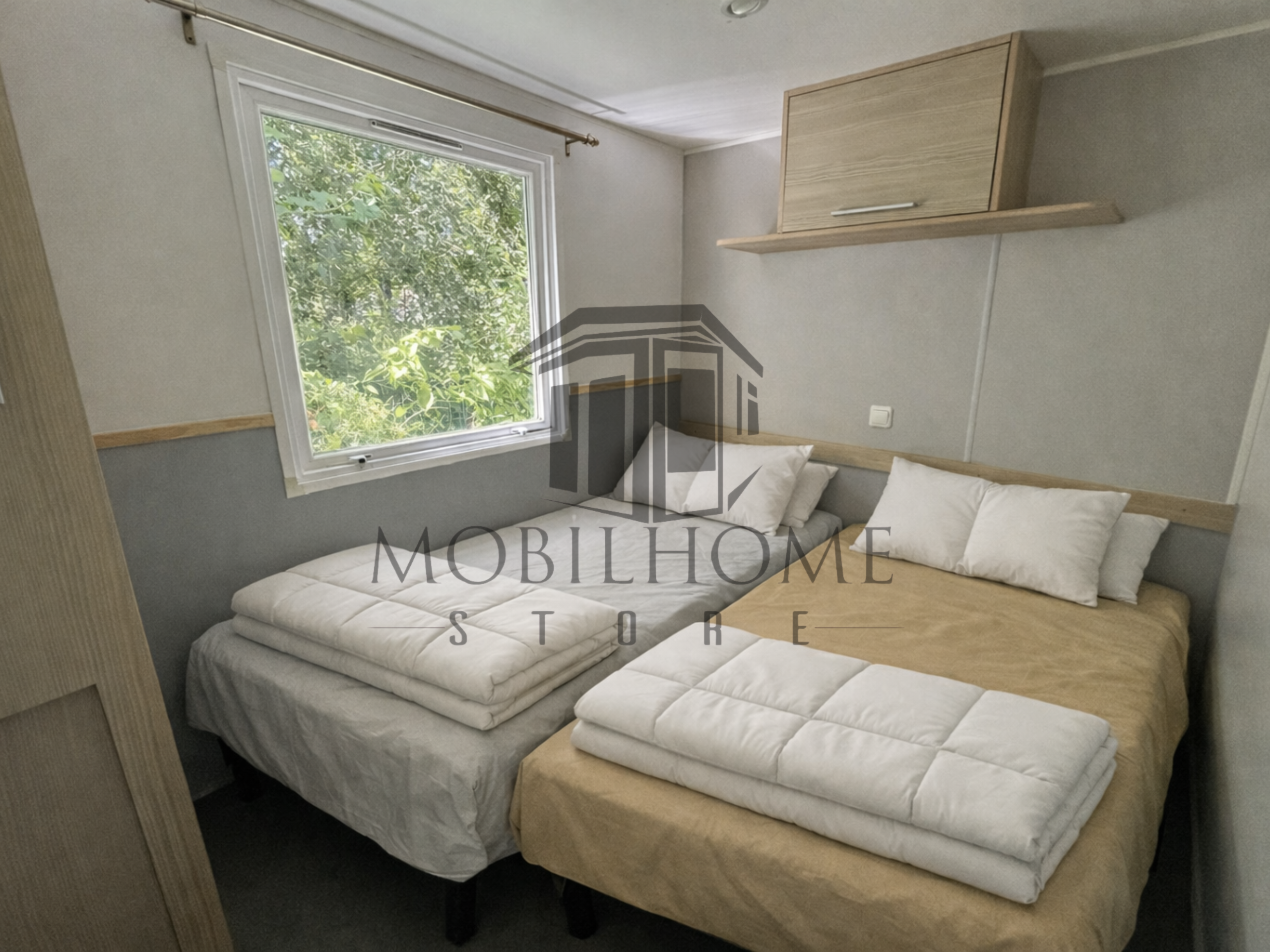 Troisième chambre du mobil-home P92 au camping La Sensation