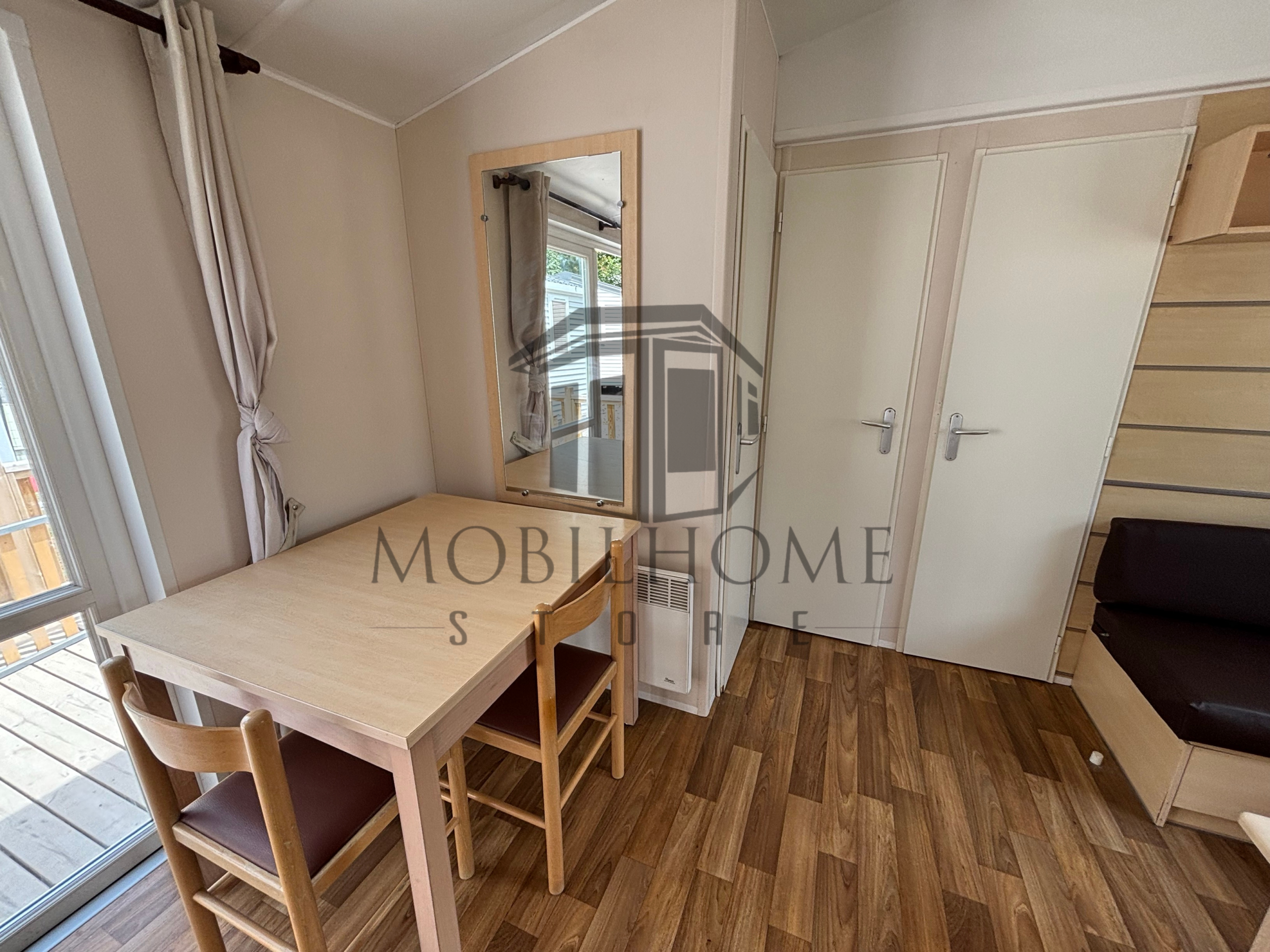 Coin repas du mobil-home IRM SUPER CORDELIA