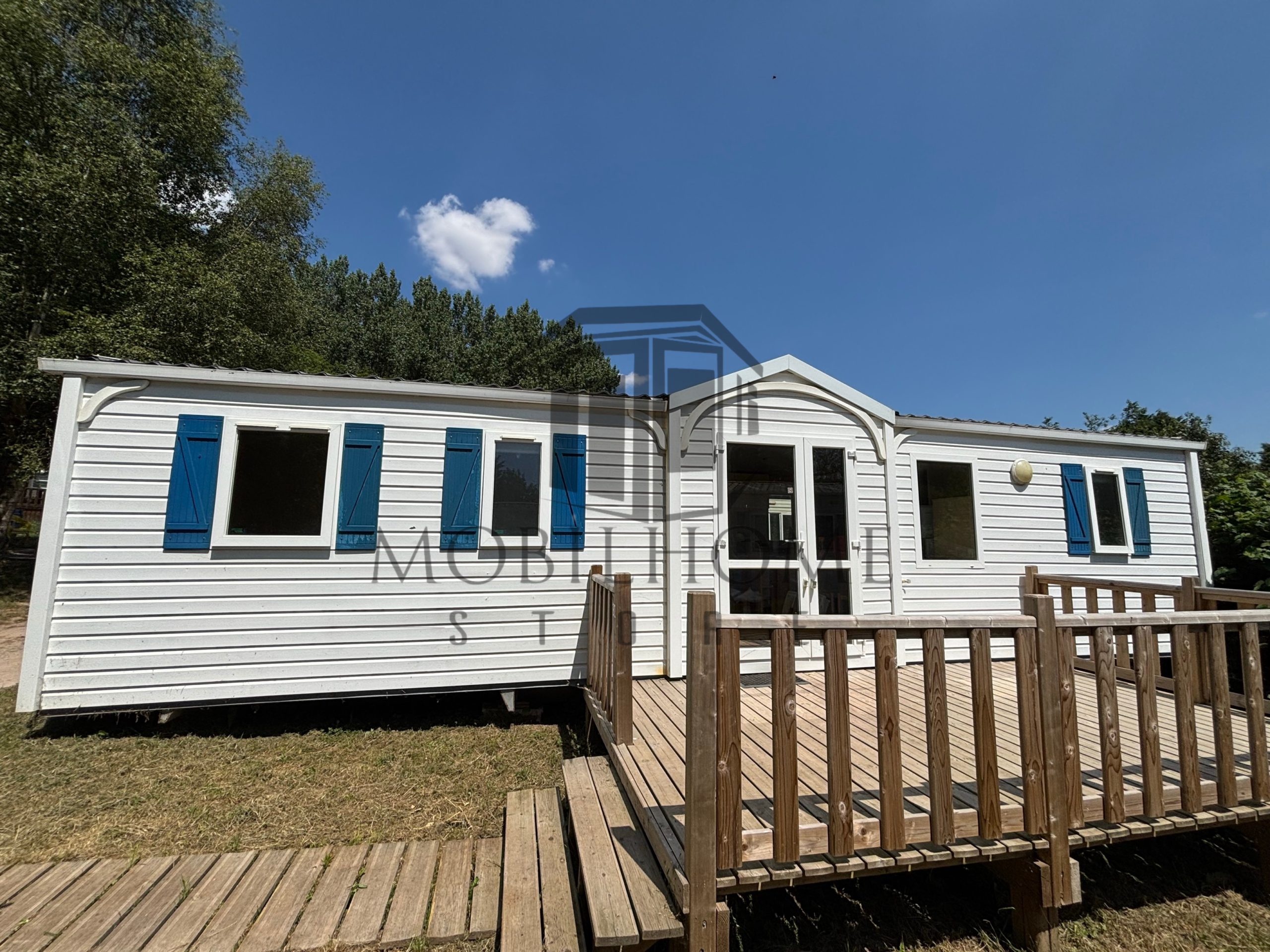 Devanture du mobil-home IRM APPOLON