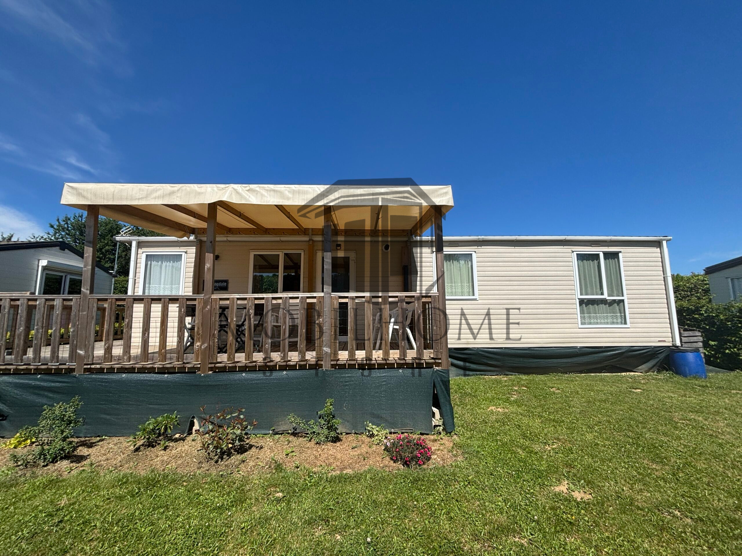 Devanture du mobil-home P6