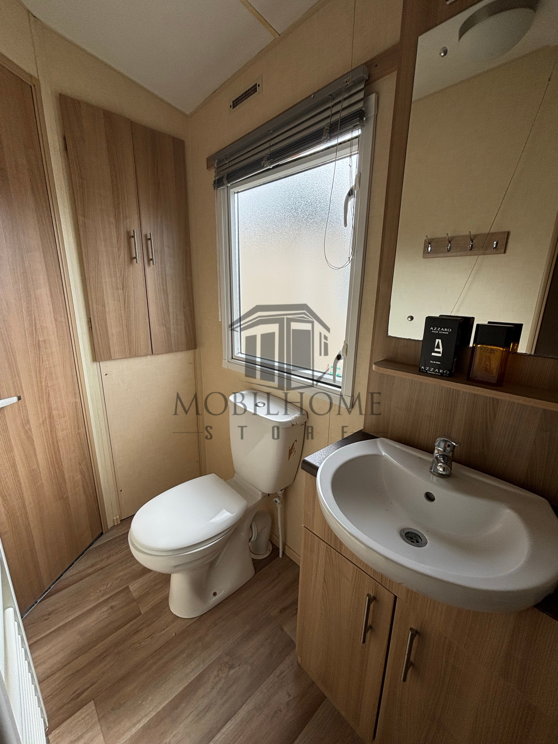 Toilette du mobil-home ABI DERWENT