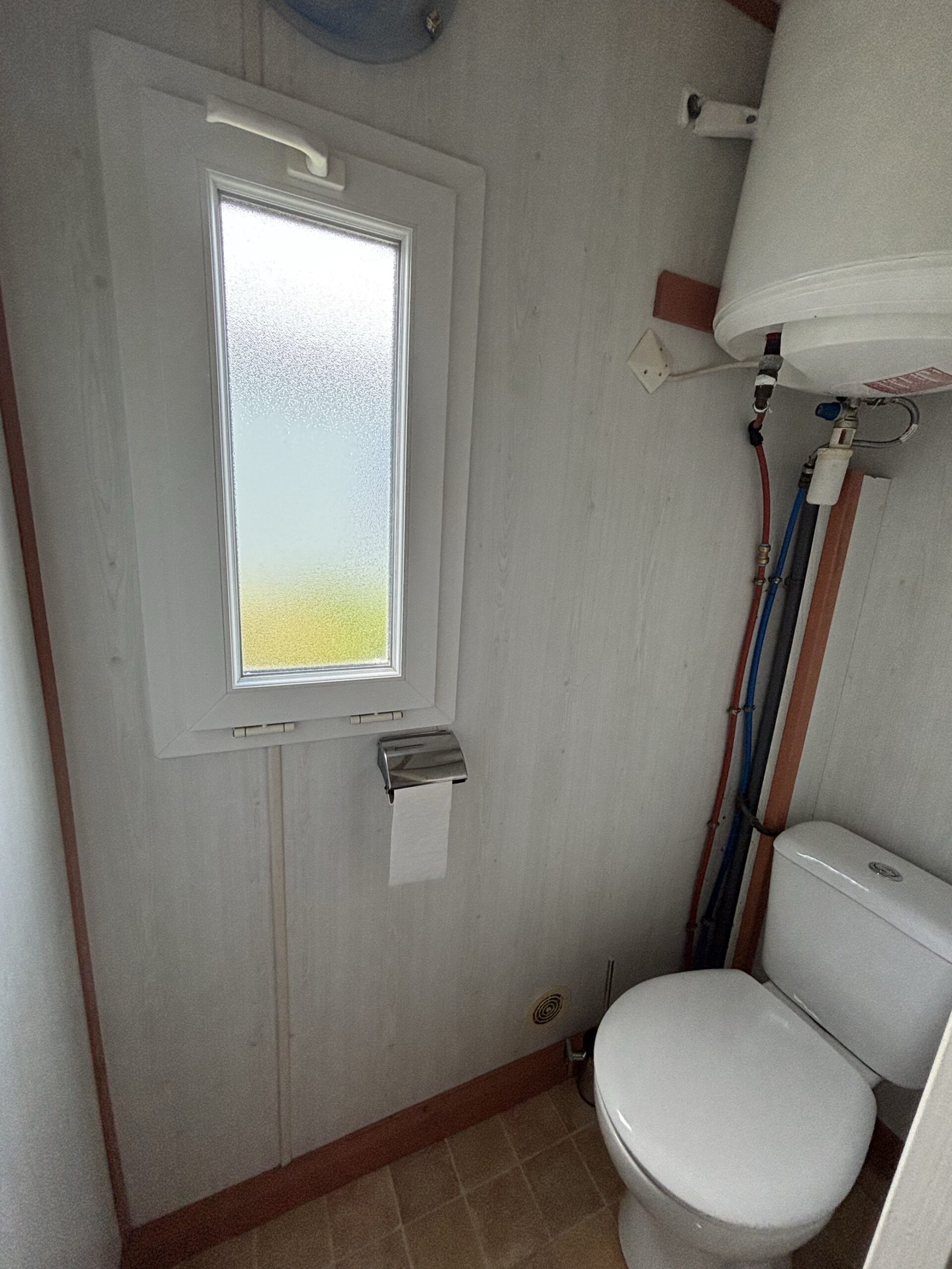 Toilette du mobil-home Cygne