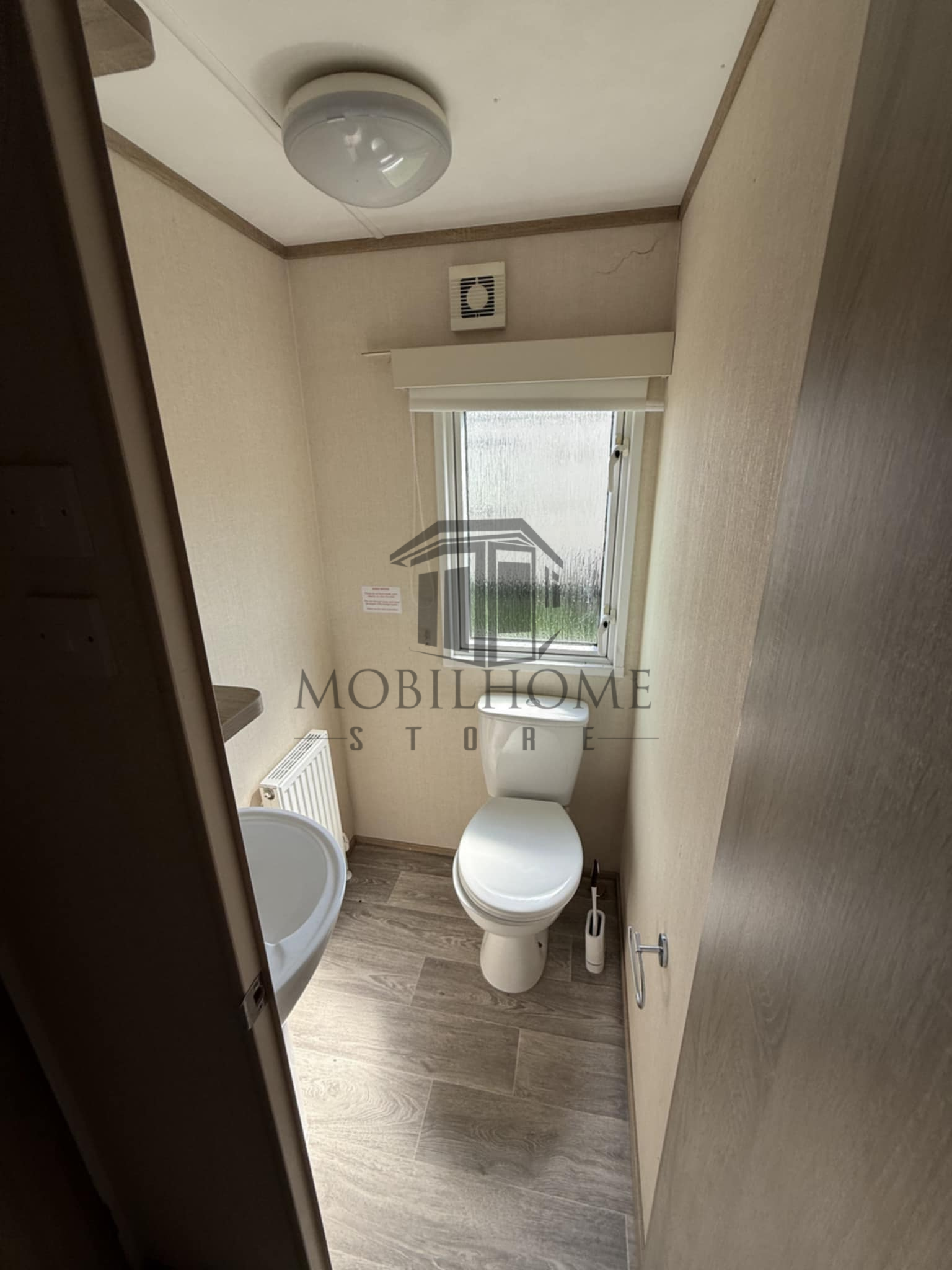 Toilette du mobil-home P57 au camping La Nouvelle Aventure