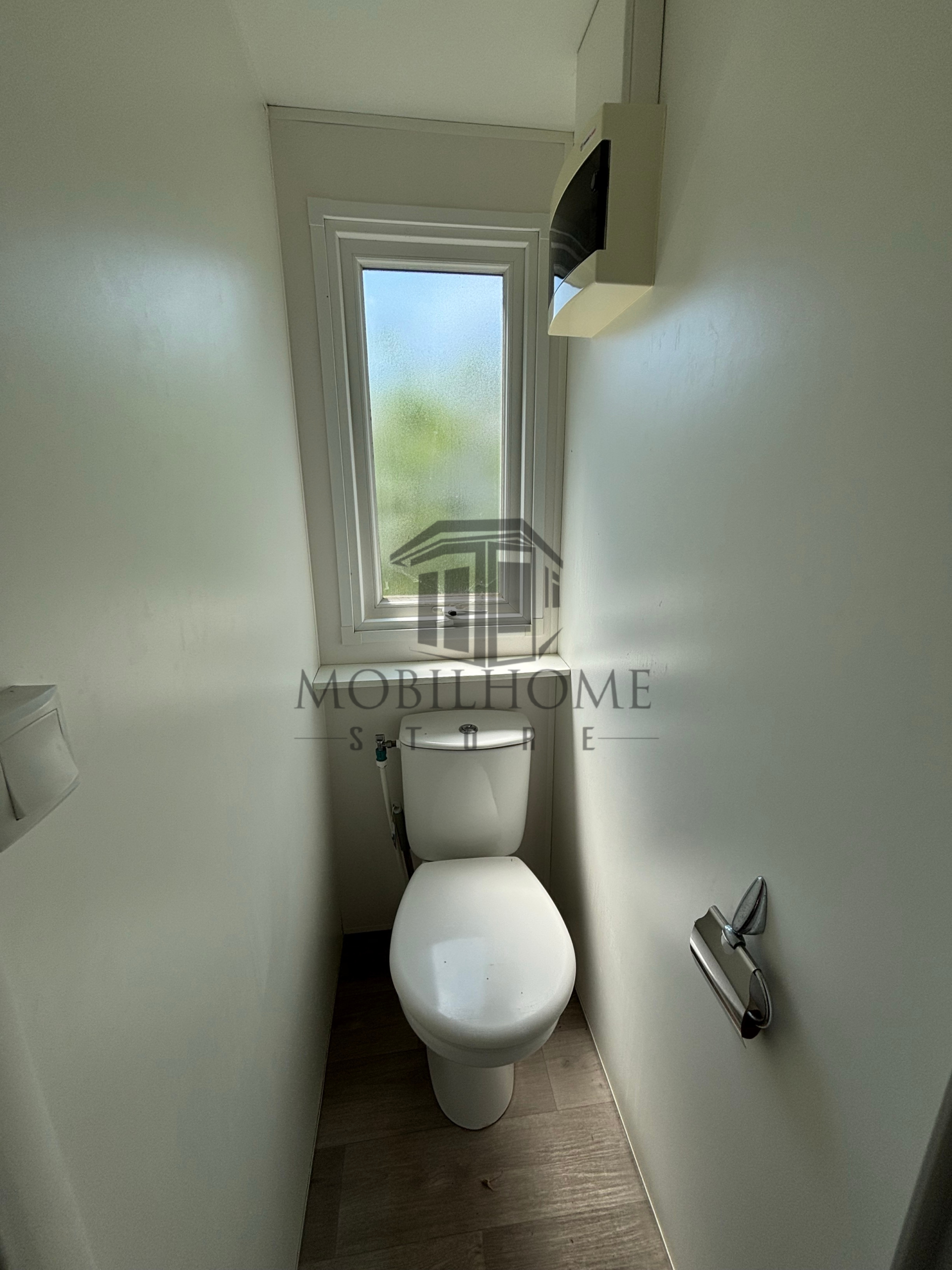Toilette du mobil-home TRIGANO EVO 33