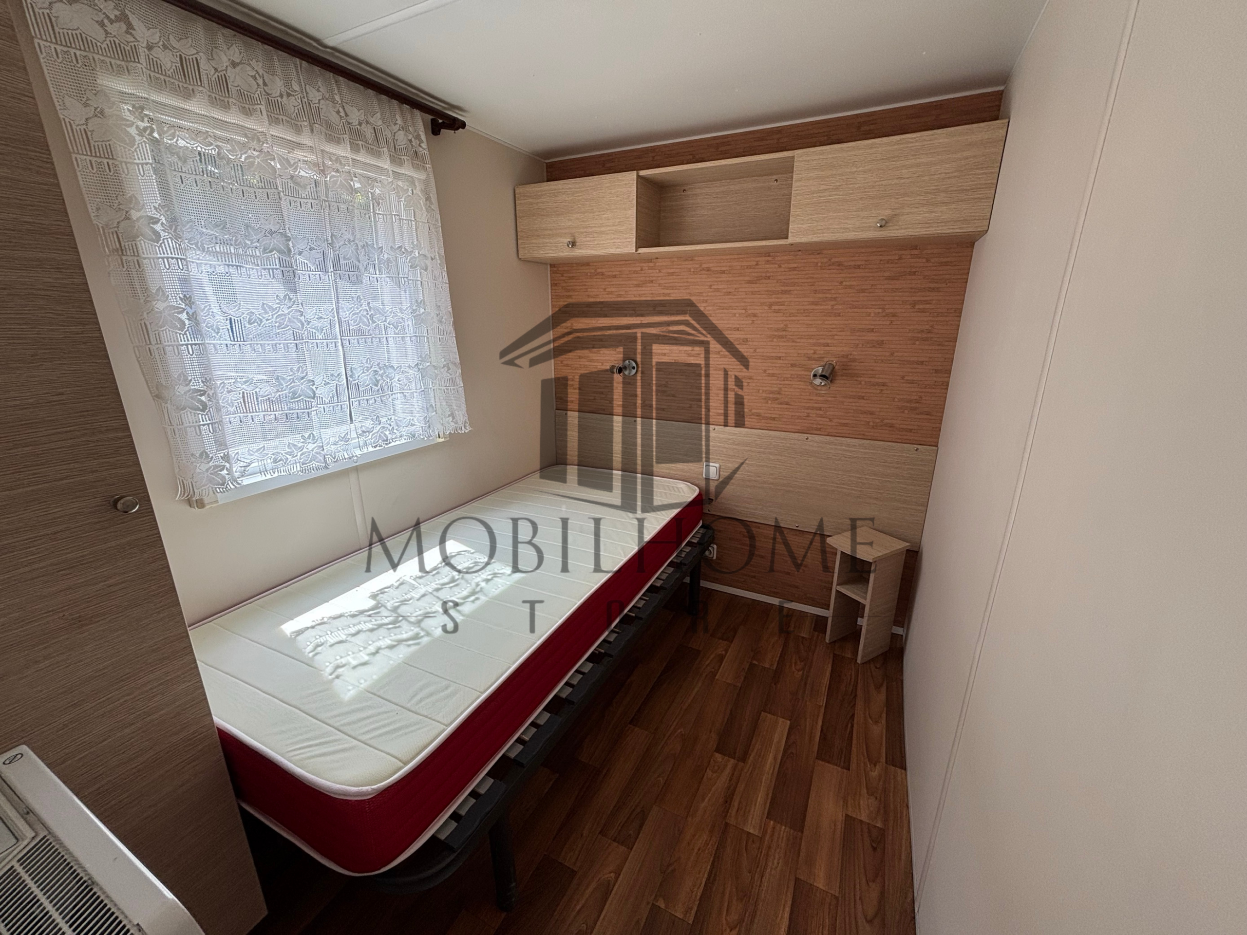 Deuxième chambre du mobil-home IRM CONSTELLATION