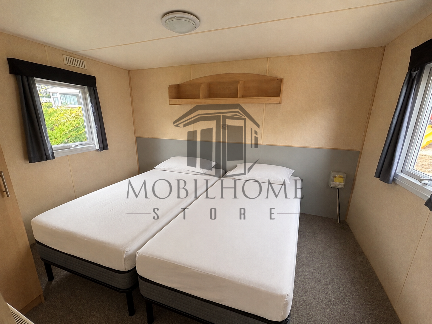 Chambre parentale du mobil-home ABI ARIZONA