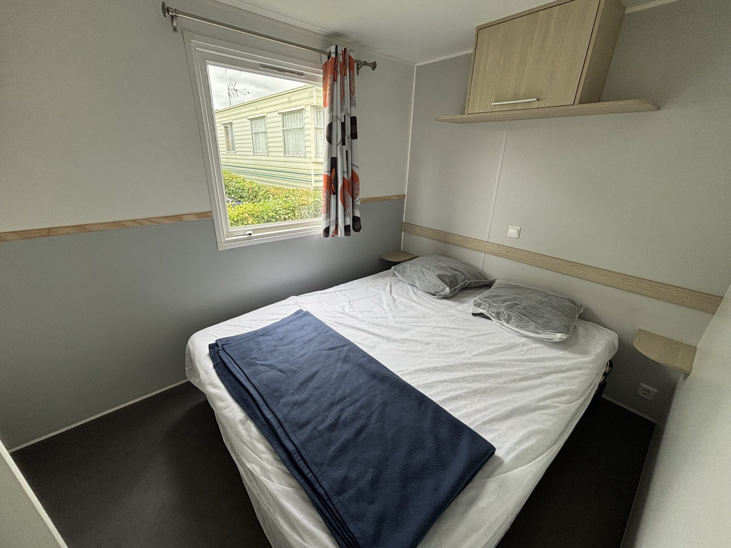 Chambre parentale du mobil-home Héron