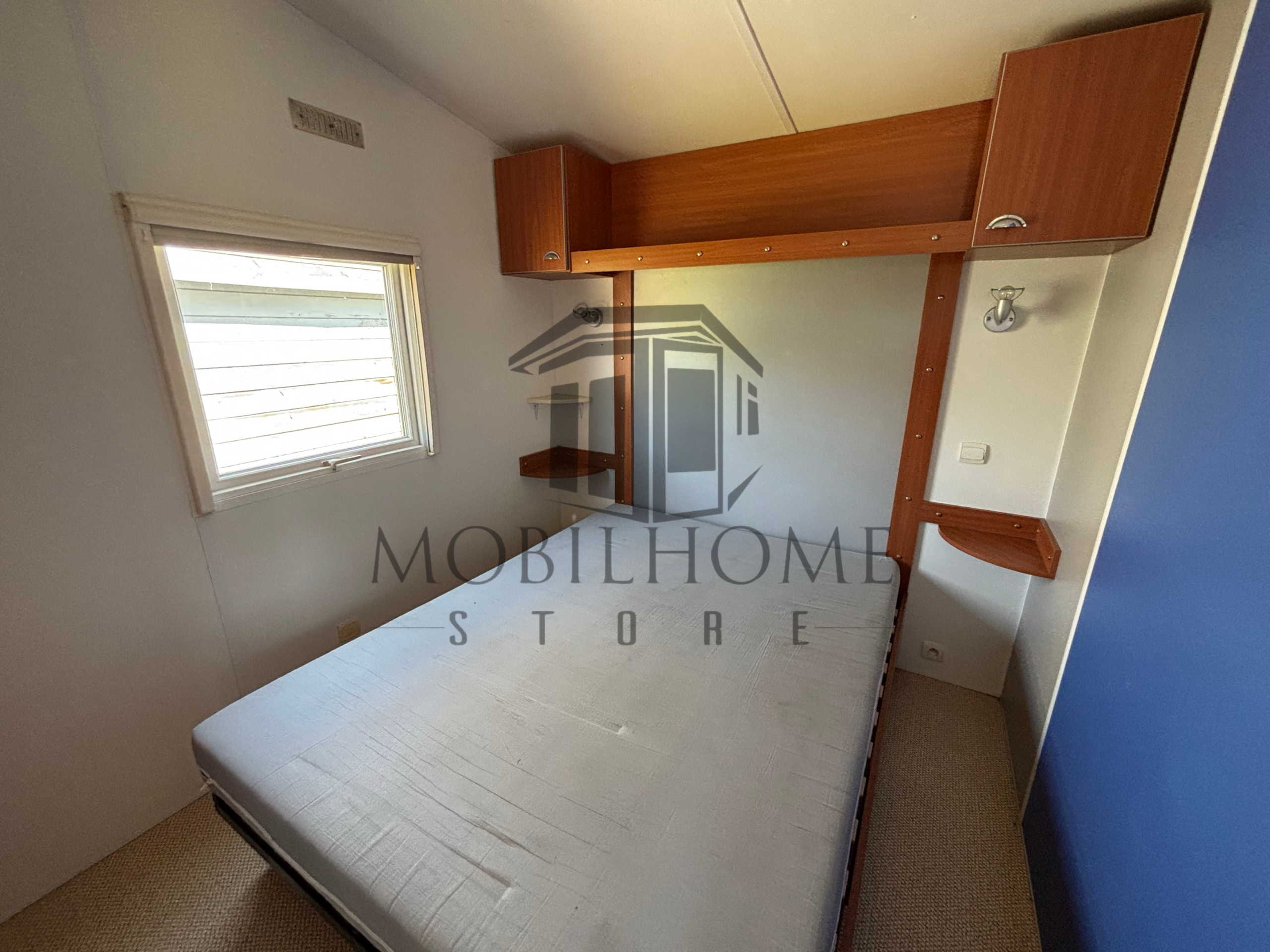Chambre parentale du mobil-home RAPIDHOME LOFT RESIDENCE