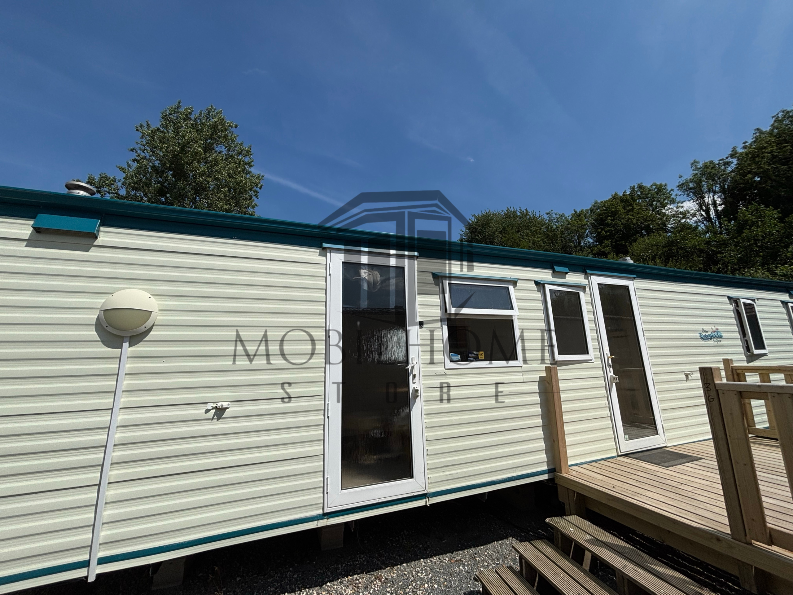Devanture du mobil-home ATLAS EVERGLADE