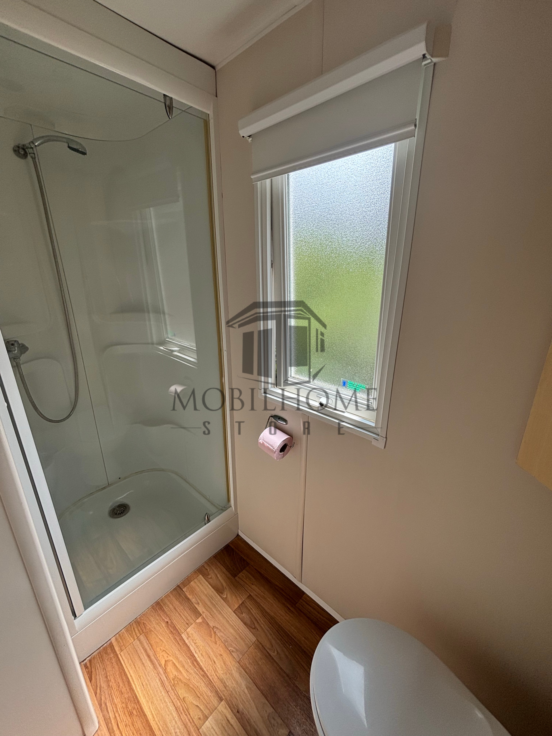 Salle d'eau du mobil-home IRM APPOLON
