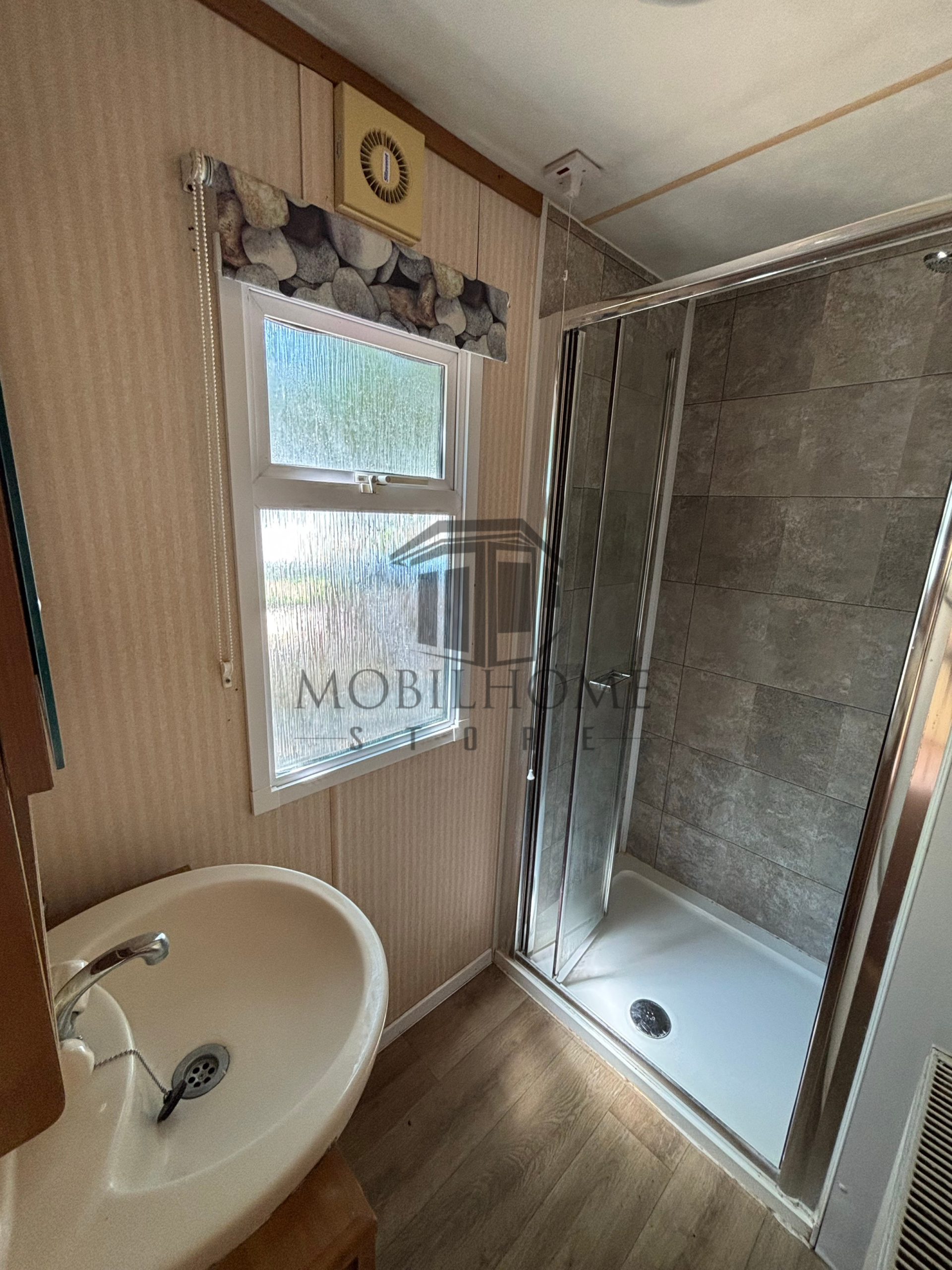 Salle d'eau du mobil-home WILLERBY BERMUDA